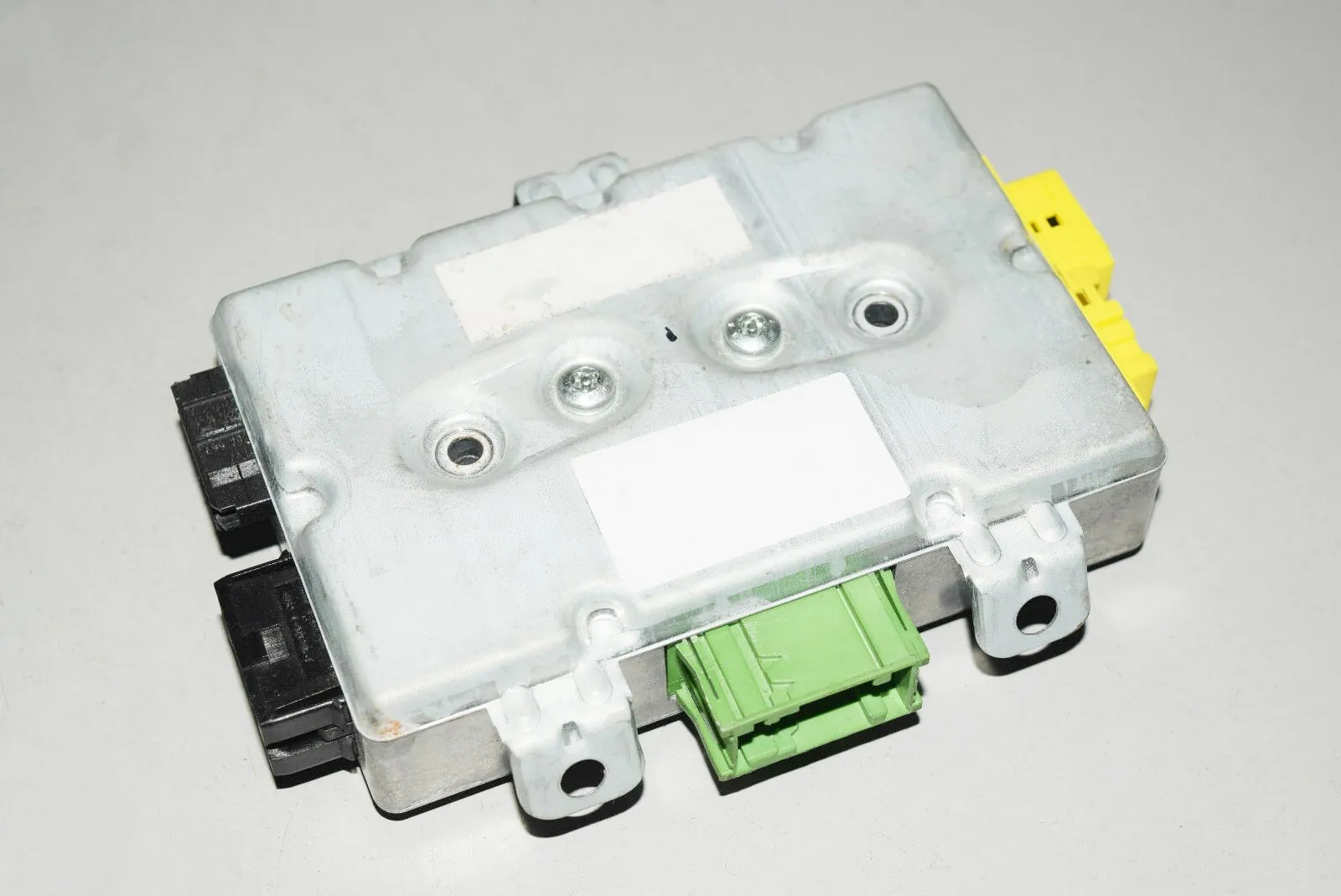 SRS Control Unit – OEM 6941430 · BMW 5 (E60) BMW 5 (E60) 545 i 2003 – 5