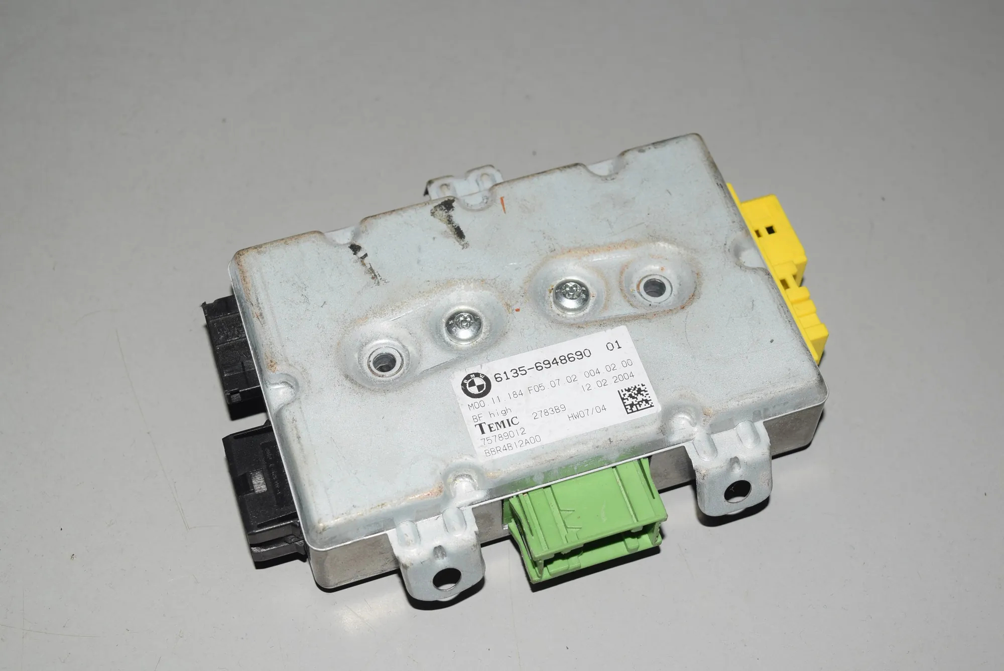 SRS Control Unit – OEM 6948690 · BMW 5 (E60) BMW 5 (E60) 2004