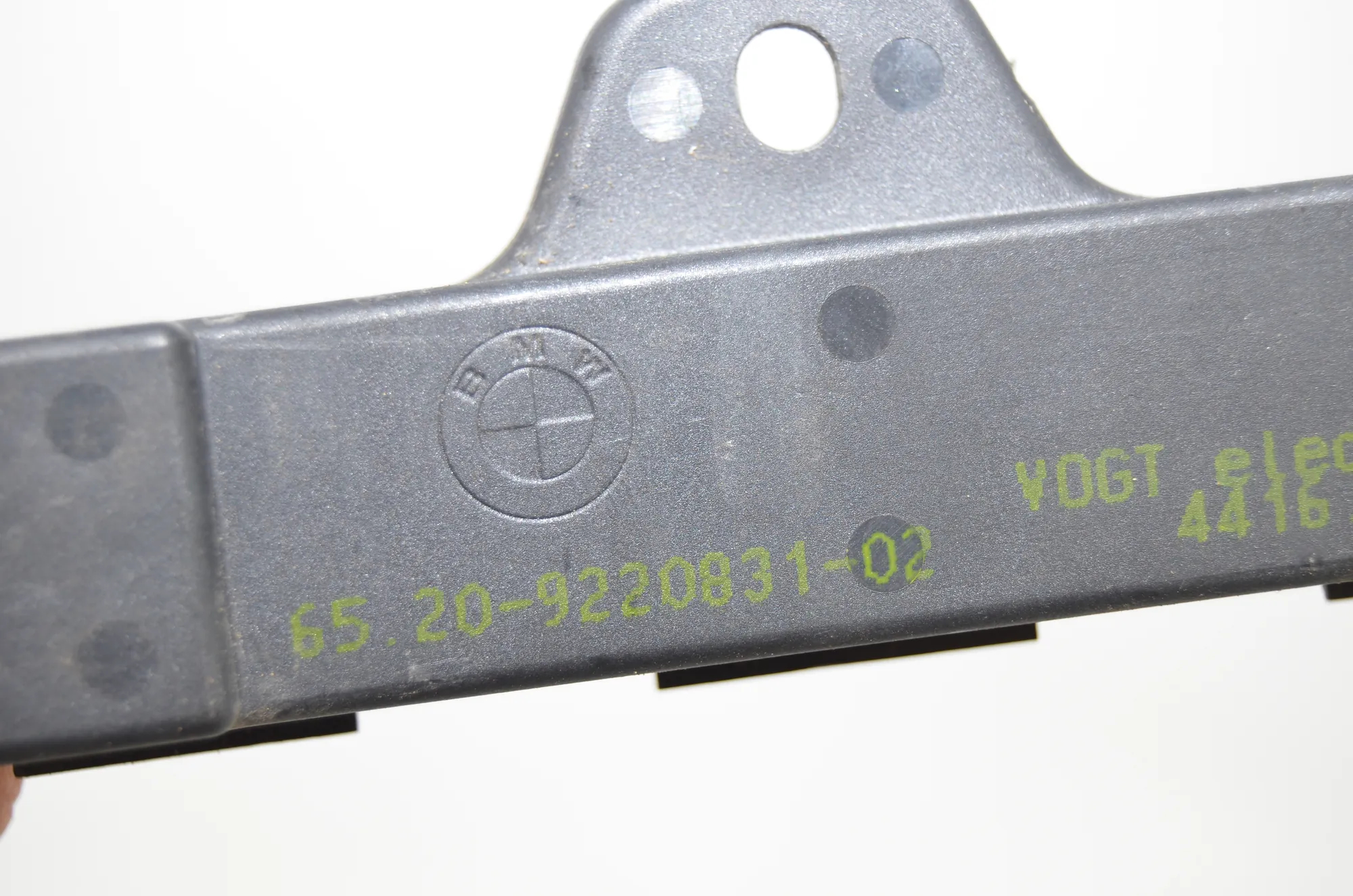 Antenna – OEM 9220831 · BMW 5 Touring (F11) 530 d xDrive 2012 – 6