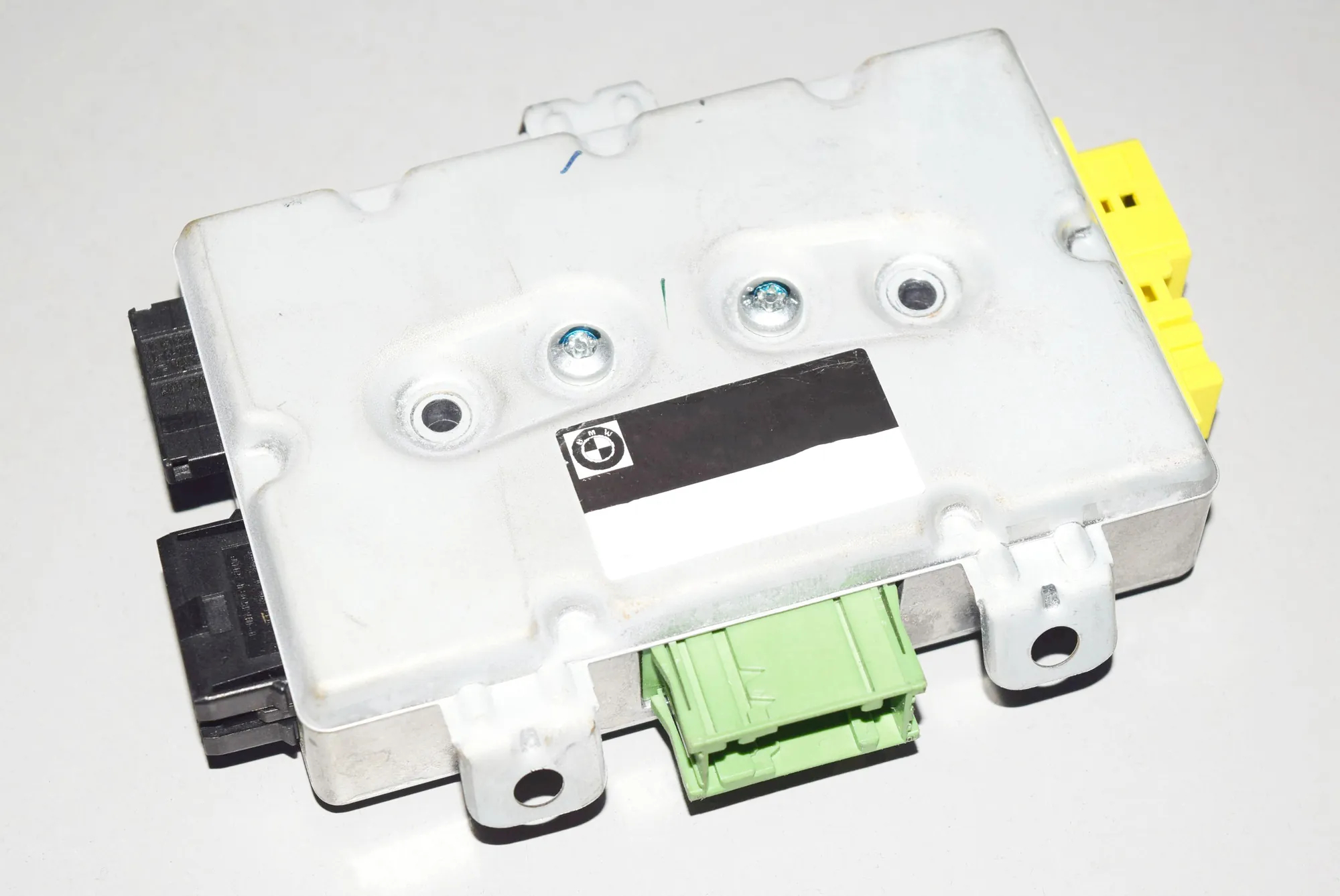 SRS Control Unit – OEM 6976156 · BMW 5 (E60) BMW 5 (E60) 2005 – 2