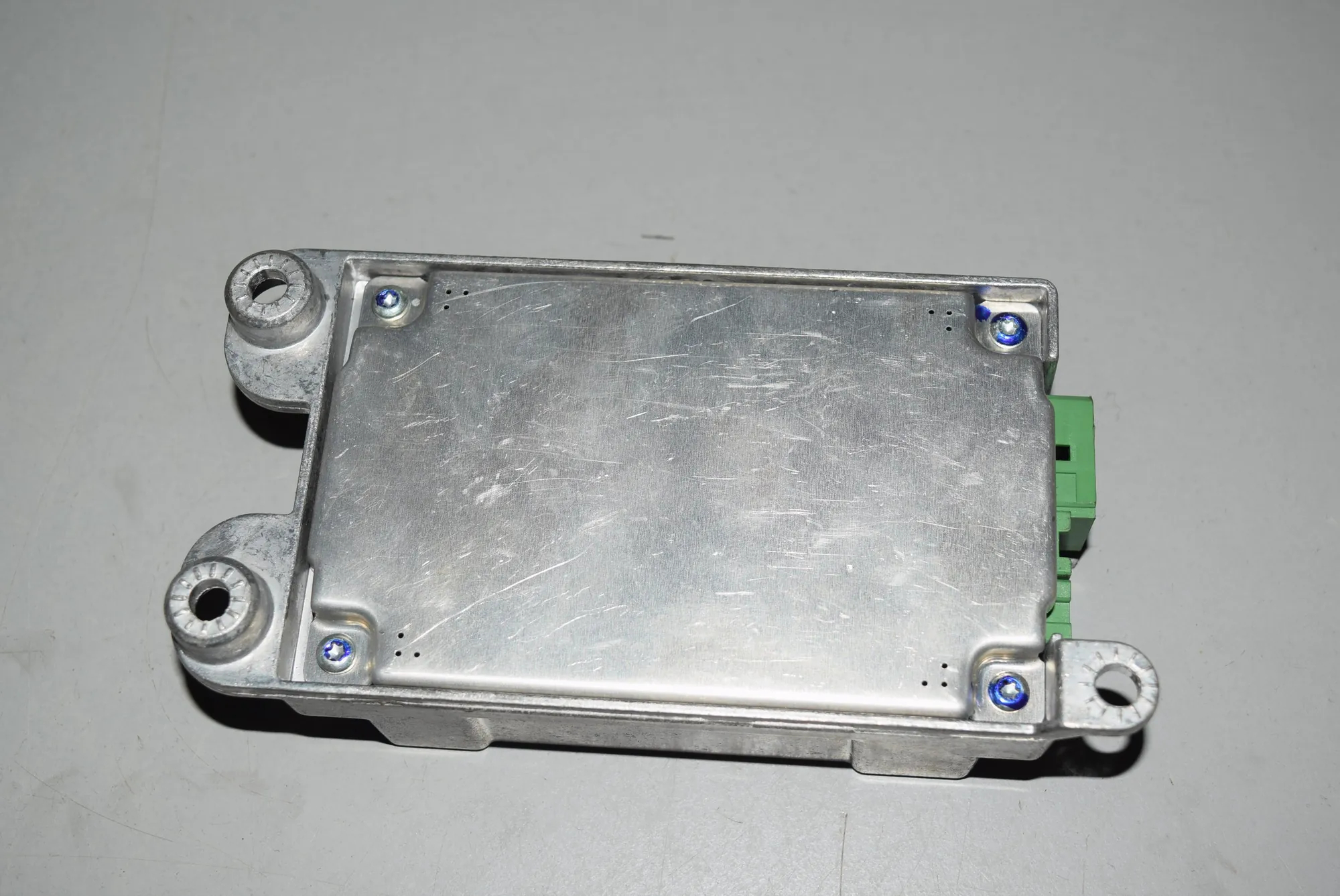 SRS Control Unit – OEM 6941018 · BMW 5 (E60) BMW 5 (E60) 2005 – 2
