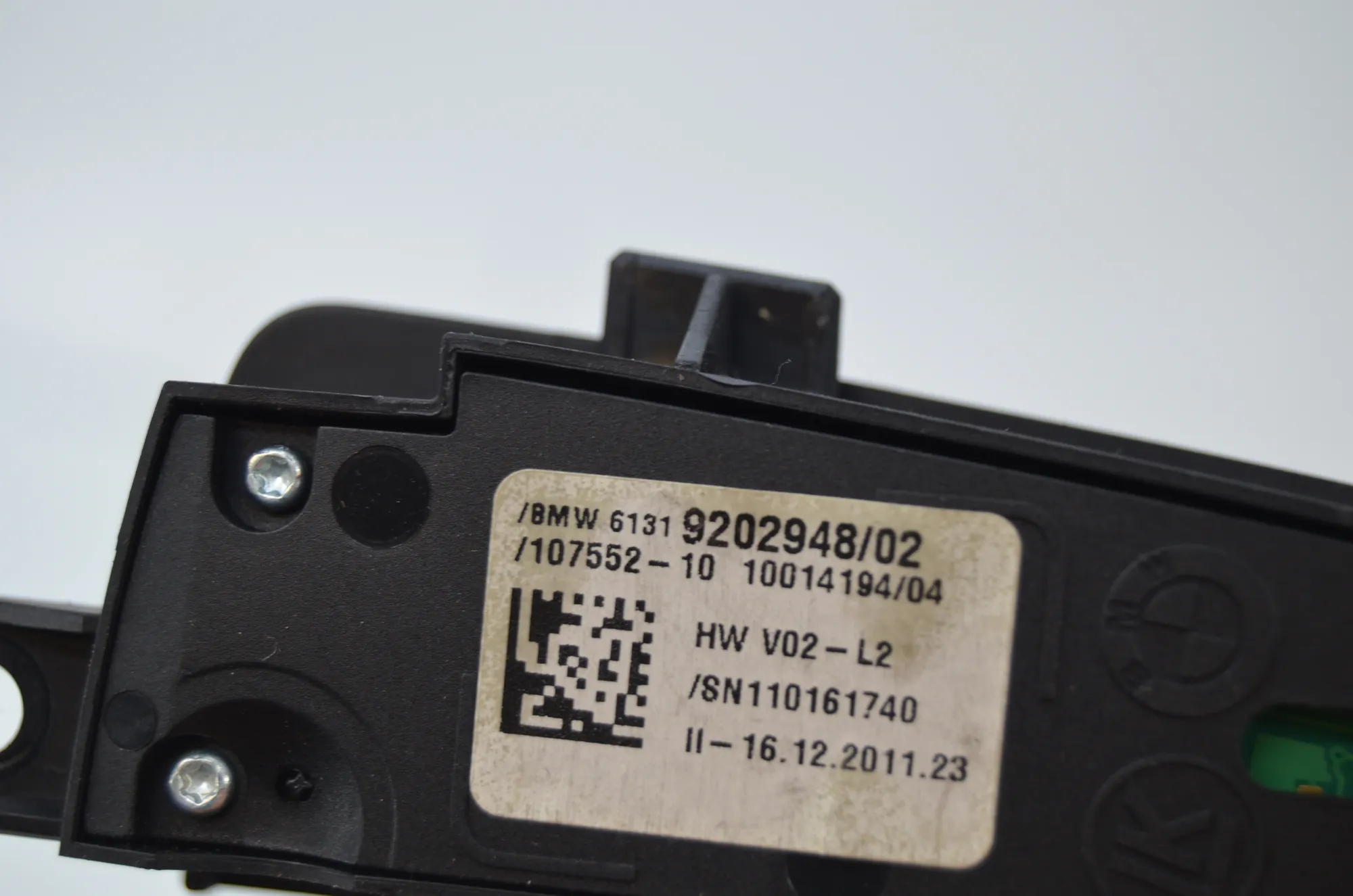 Switches – OEM 9202948 · BMW 5 Touring (F11) 530 d xDrive 2012 – 5