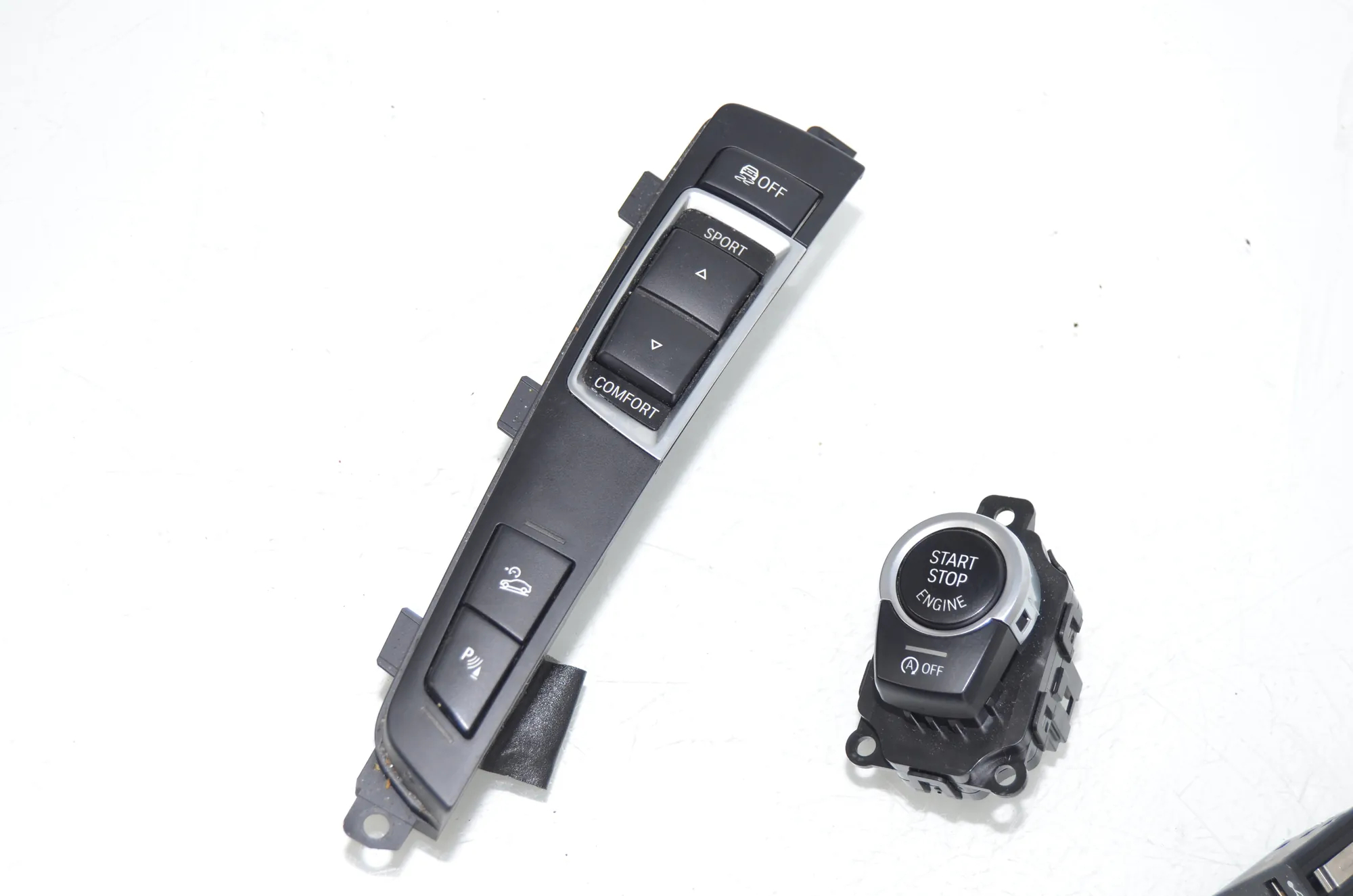 Switches – OEM 9202948 · BMW 5 Touring (F11) 530 d xDrive 2012 – 3