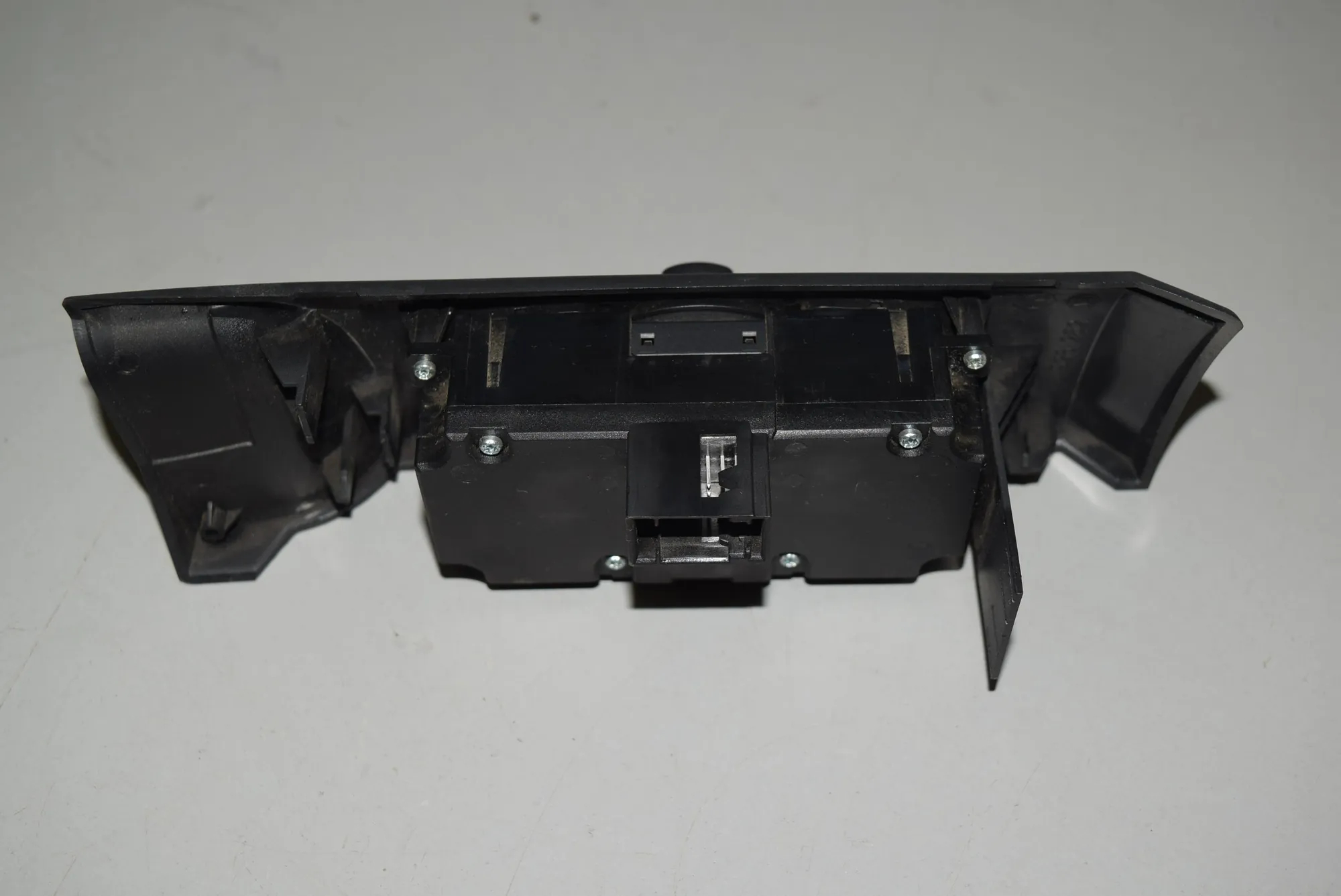 Headlight Switch Control Unit – OEM 6925295 · BMW 5 (E60) BMW 5 (E60) 2005 – 3