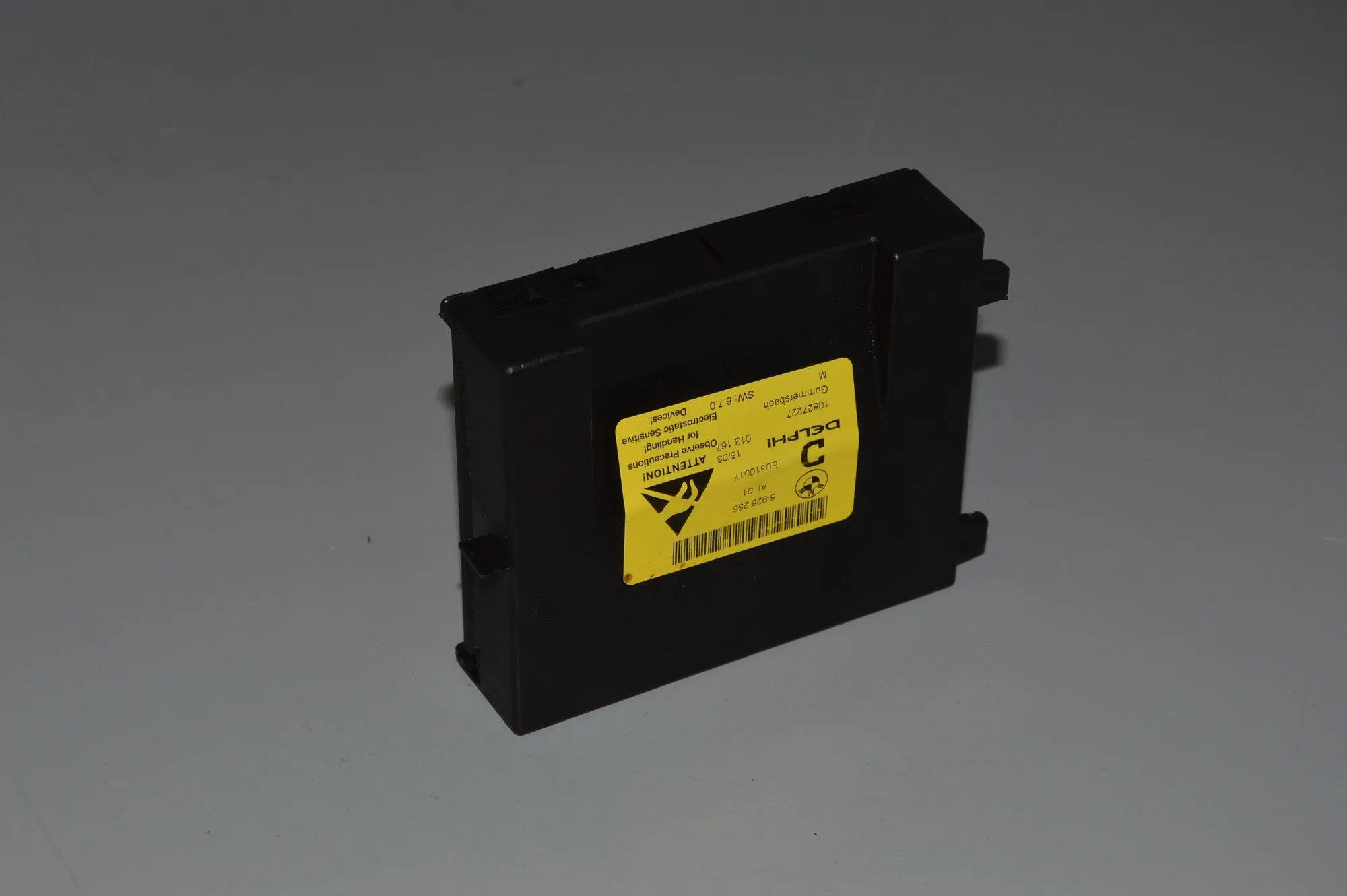 Other Control Units – OEM 6928255 · BMW 7 (E65, E66, E67) BMW 7 (E65, E66, E67) 730 d 2004