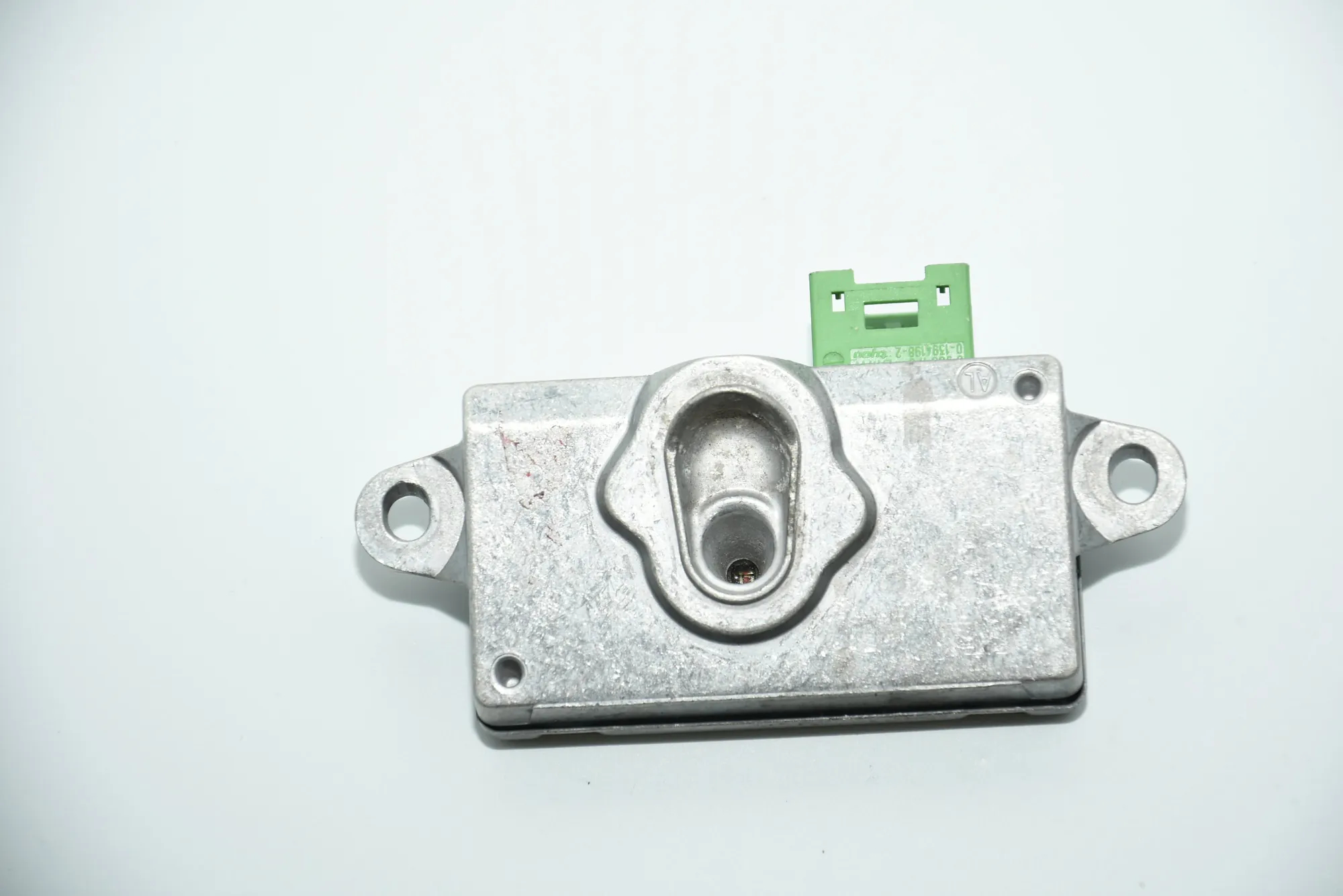 SRS Control Unit – OEM 6929555 · BMW 7 (E65, E66, E67) BMW 7 (E65, E66, E67) 730 d 2004 – 2