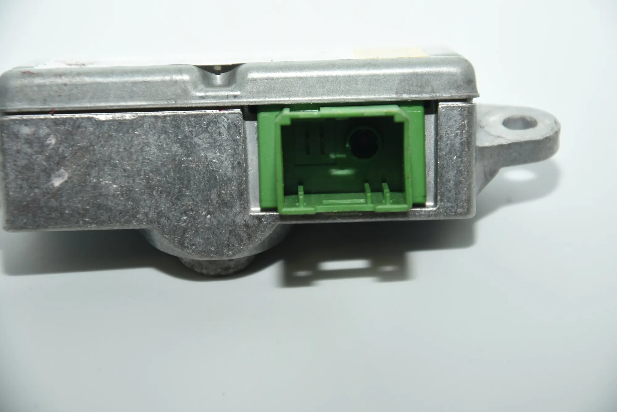SRS Control Unit – OEM 6929555 · BMW 7 (E65, E66, E67) BMW 7 (E65, E66, E67) 730 d 2004 – 3