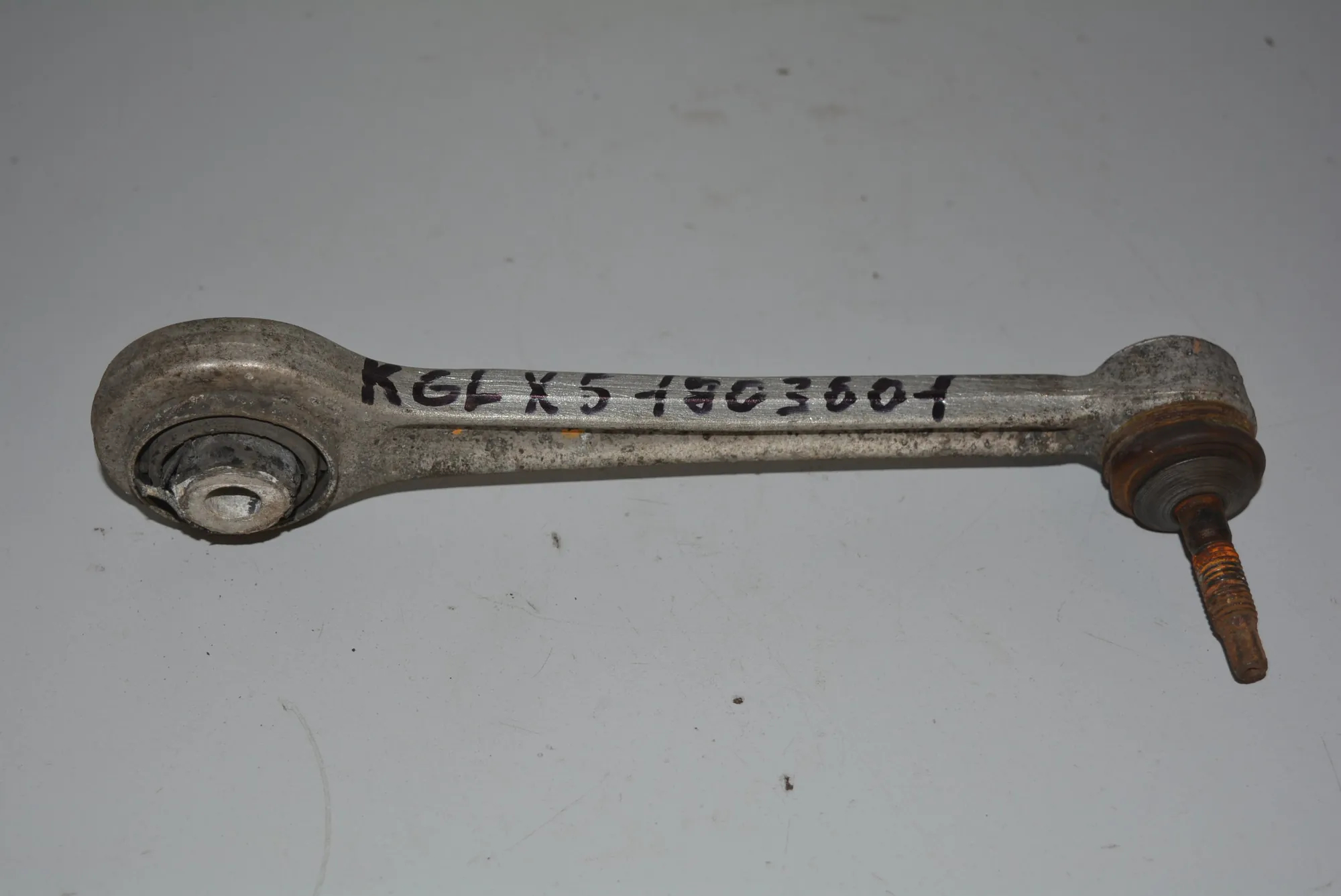 Rear Left Control Arm · BMW X5 (E53) 4.6 is 2002