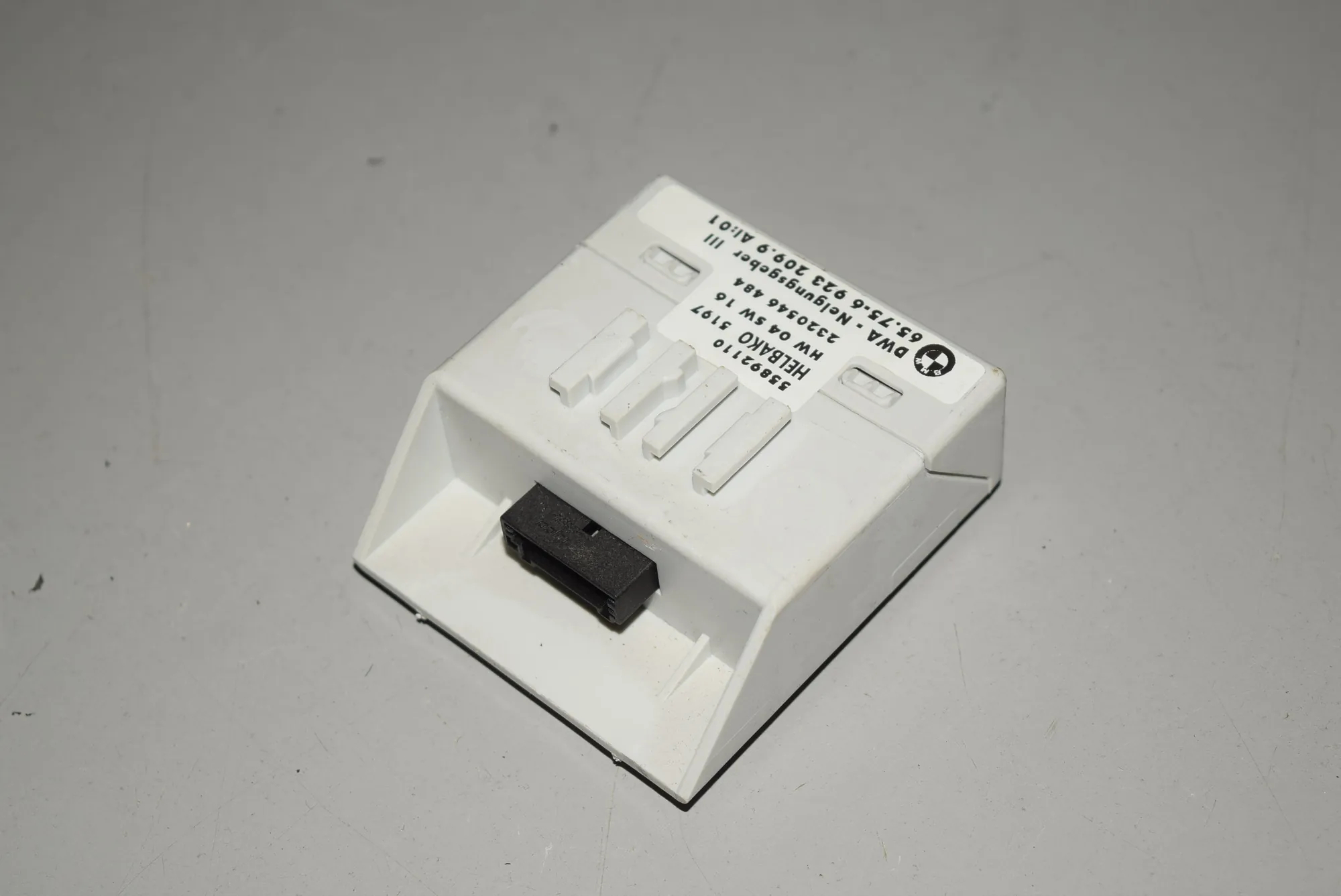 Other Control Units – OEM 6923209 · BMW X5 (E53) 4.8 is 2005 – 2