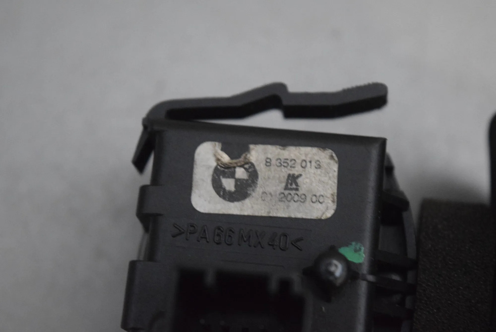 Indicator Wiper Stalk Switch – OEM 8352013 · BMW 5 (E39) BMW 5 (E39) 530 d 2000 – 3