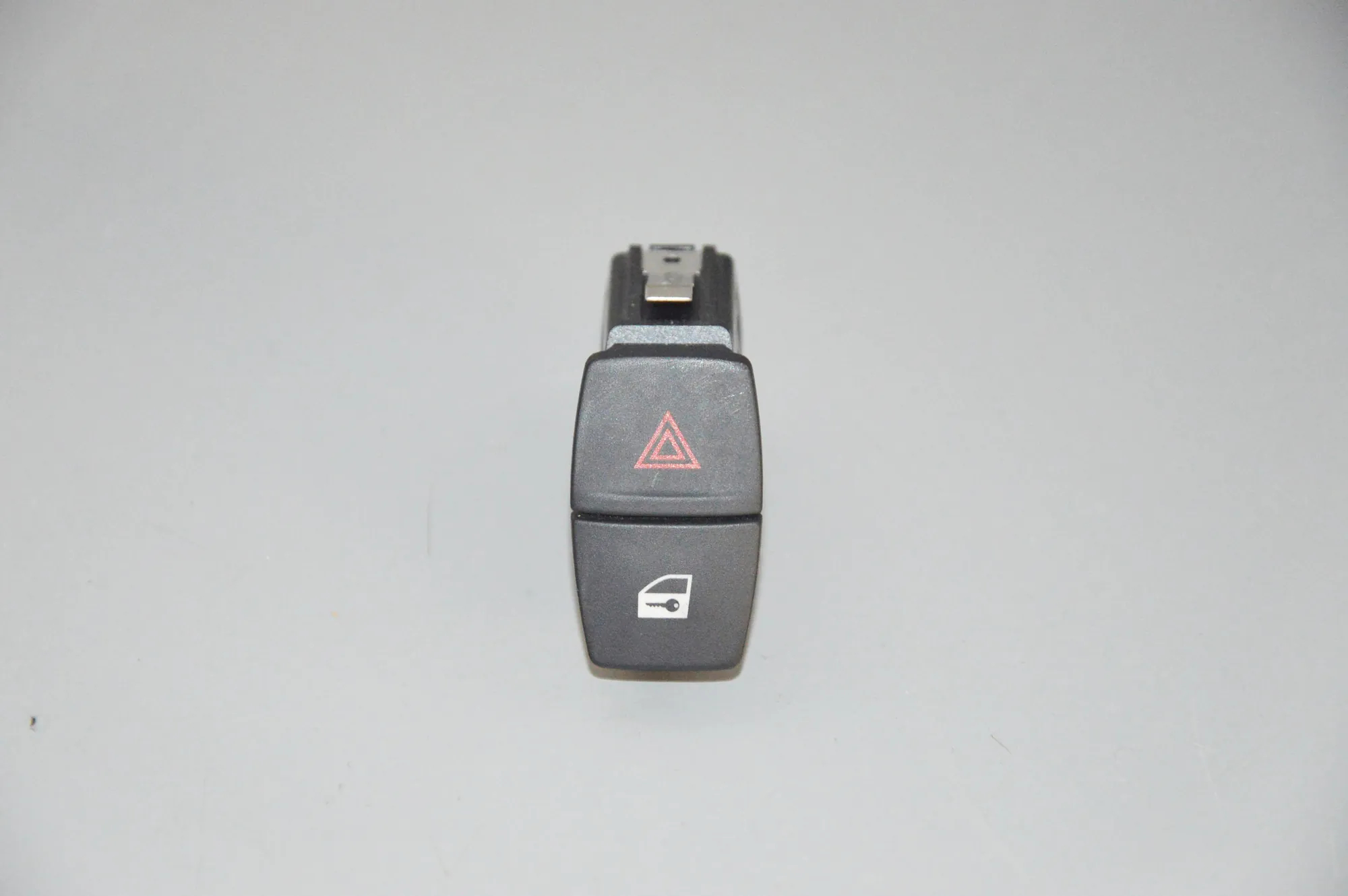 Switches – OEM 9231786 · BMW 3 (F30, F80) BMW 3 (F30, F80) 2011
