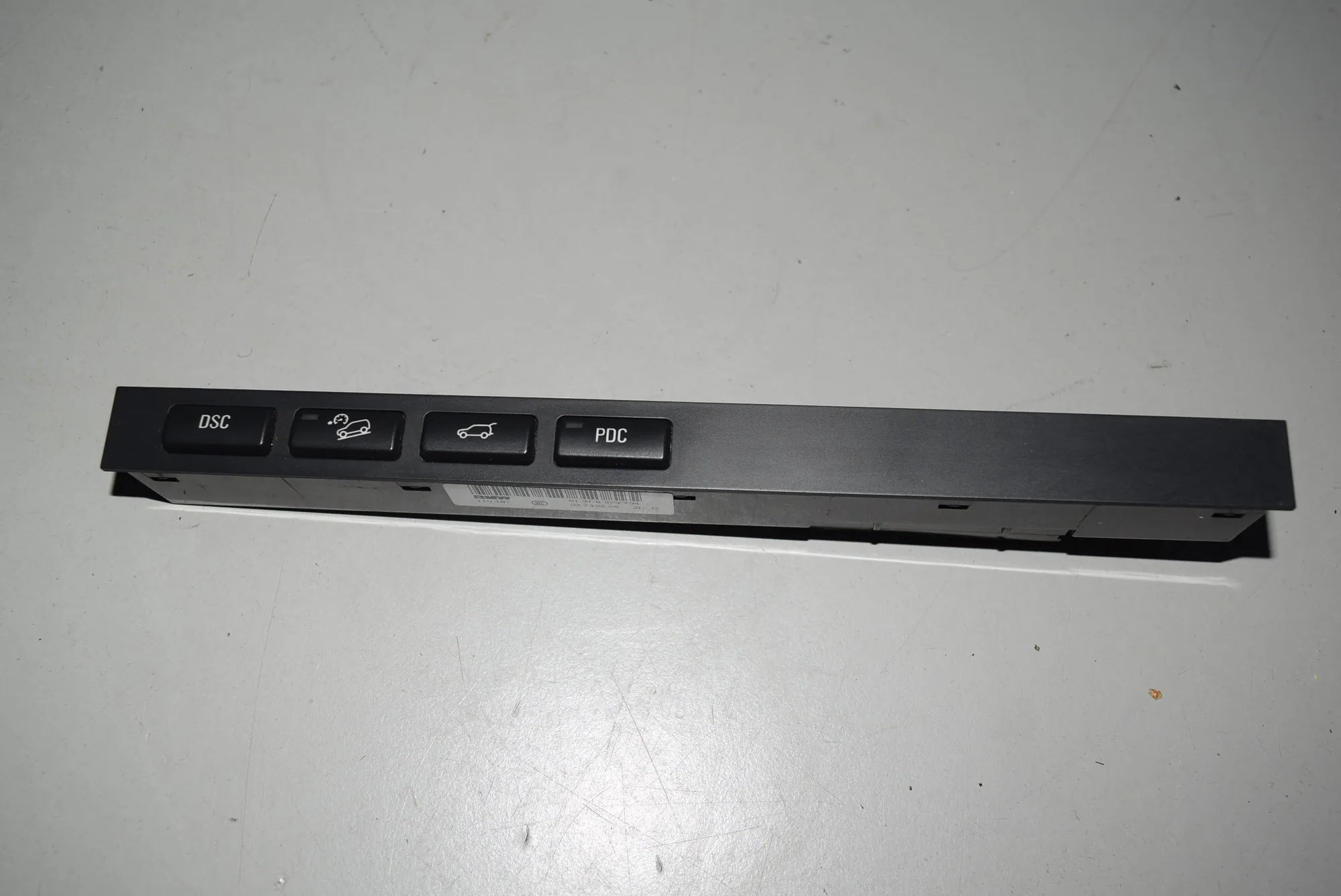 Button Switch Panel – OEM 8373734 · BMW X5 (E53) BMW X5 (E53) 4.4 i 2000