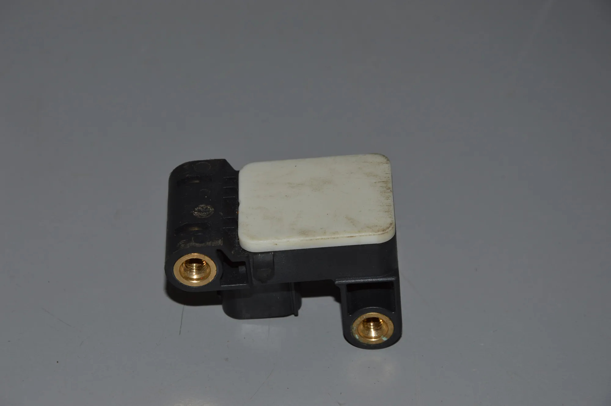 Acceleration Sensor – OEM 6911003 · BMW 3 Touring (E91) BMW 3 Touring (E91) 320 d 2010