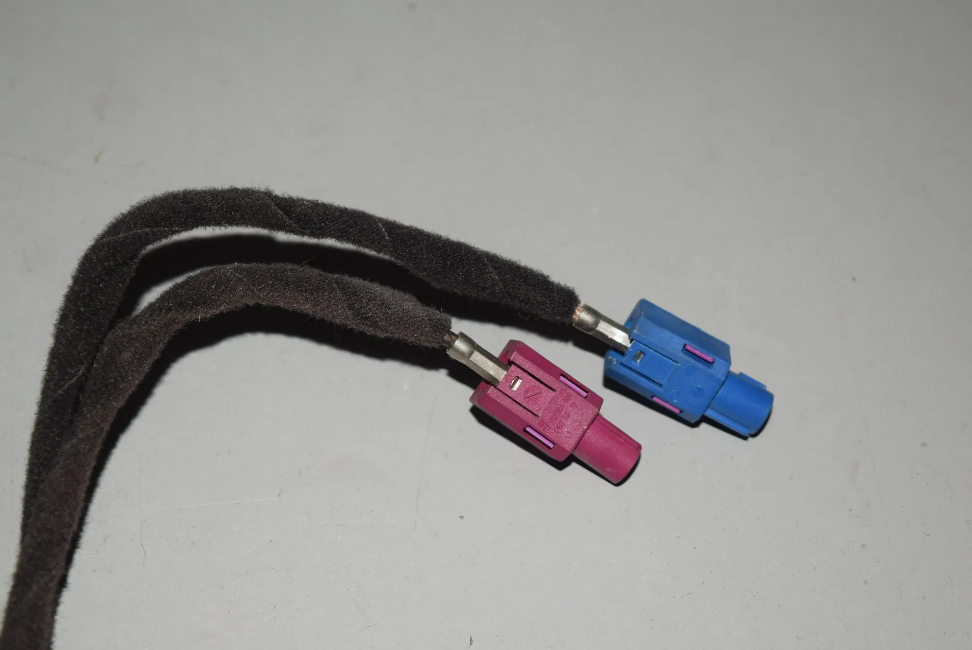 Antenna – OEM 6912252 · BMW 7 (E65, E66, E67) BMW 7 (E65, E66, E67) 2002 – 4