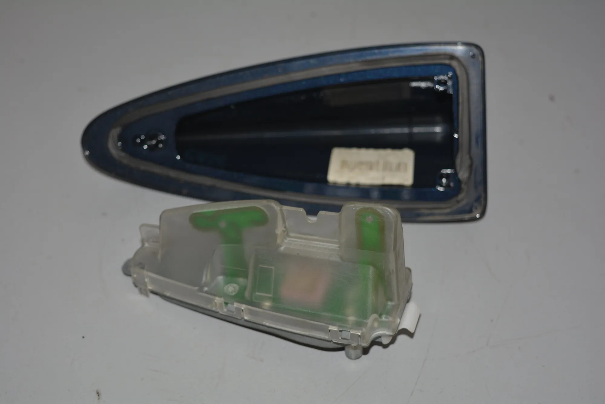 Antenna · BMW 7 (E65, E66, E67) BMW 7 (E65, E66, E67) 730 Ld 2005 – 3