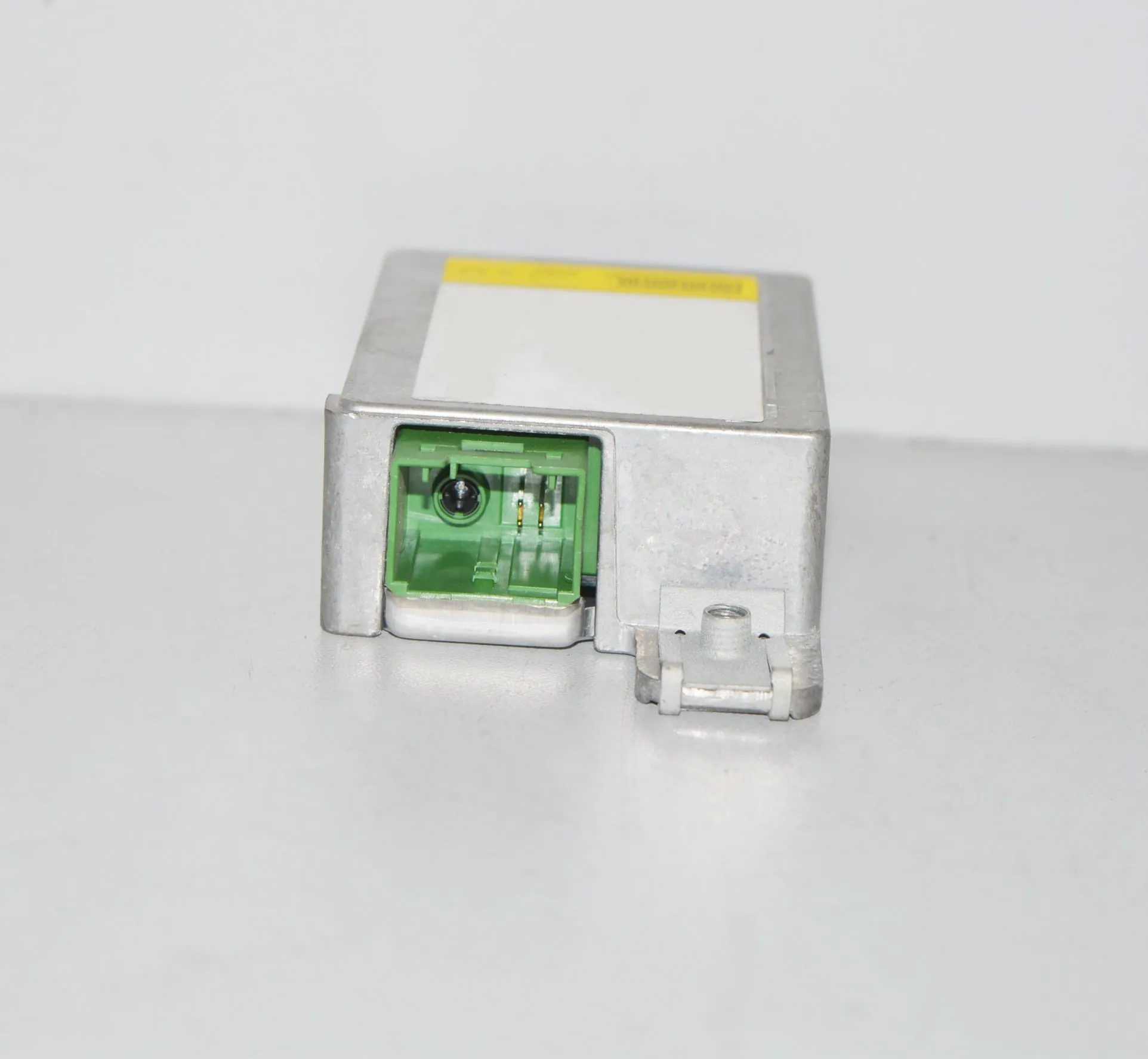 SRS Control Unit – OEM 6970890 · BMW 7 (E65, E66, E67) BMW 7 (E65, E66, E67) 730 Ld 2005 – 2