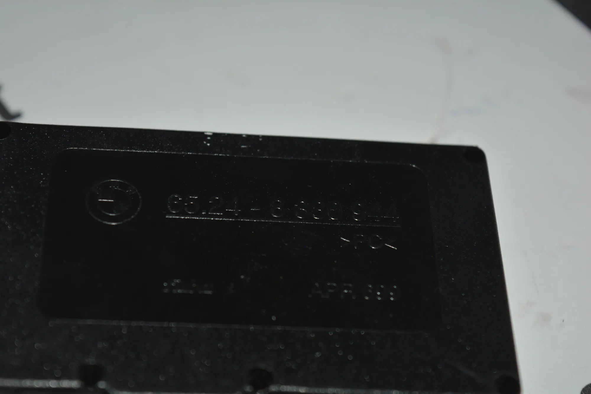 Antenna Amplifier – OEM 8380944 · BMW 3 (E46) 330 i 2003 – 4