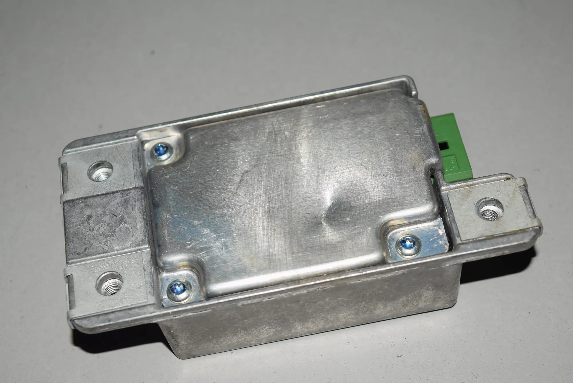 SRS Control Unit – OEM 6960221 · BMW 7 (E65, E66, E67) BMW 7 (E65, E66, E67) 2002 – 2