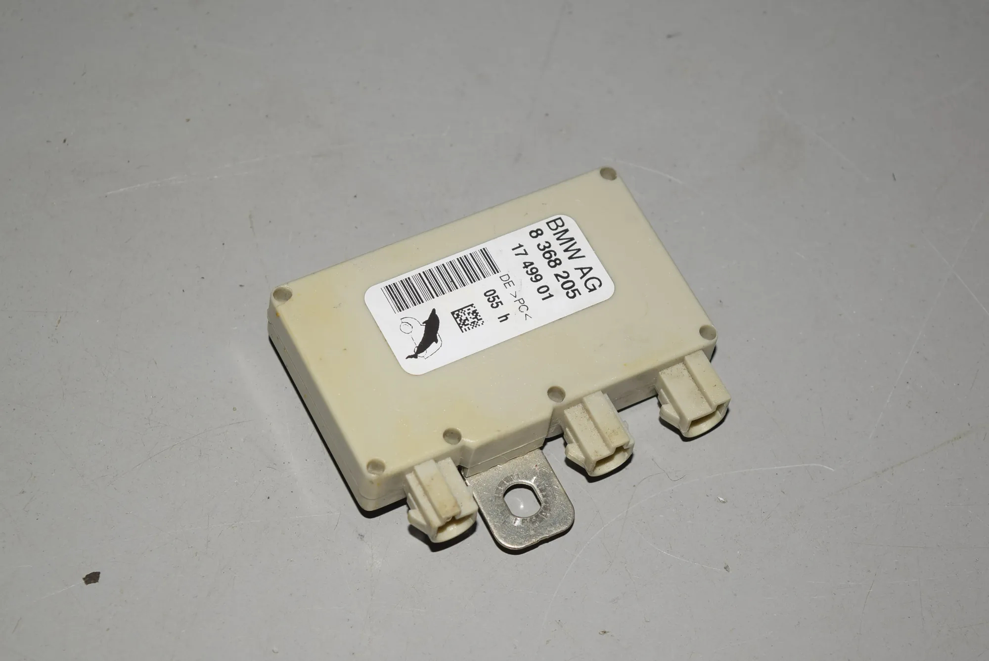 Antenna Amplifier – OEM 8368205 · BMW 7 (E65, E66, E67) BMW 7 (E65, E66, E67) 2003