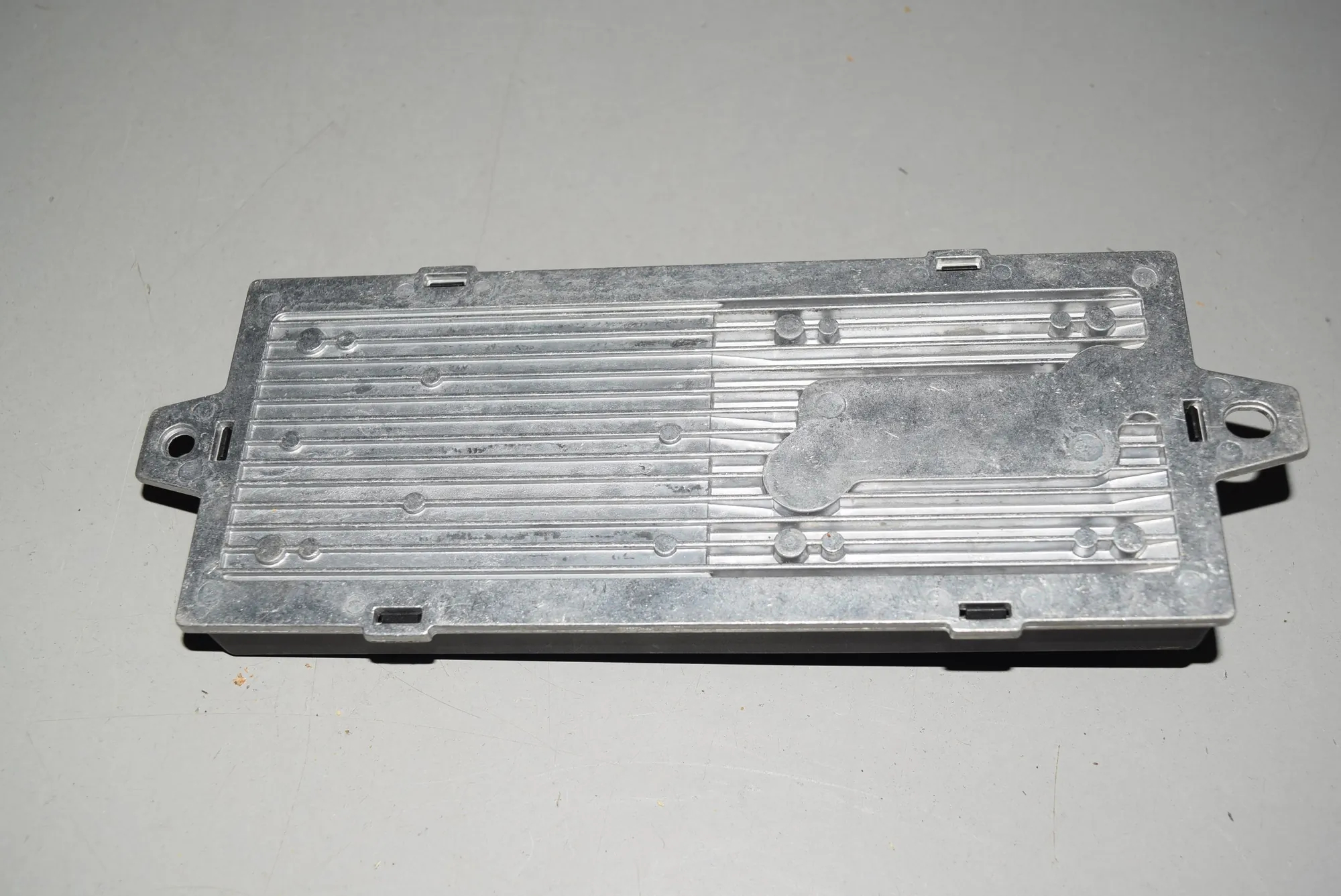 Other Control Units – OEM 6769964 · BMW 7 (E65, E66, E67) BMW 7 (E65, E66, E67) 2005