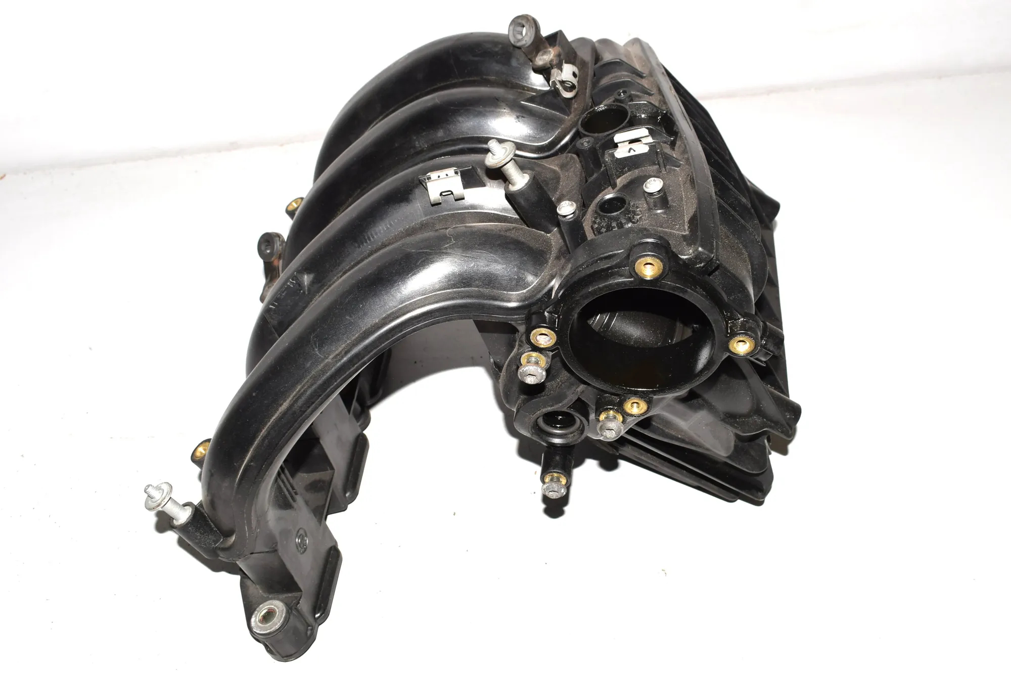 Intake Manifold – OEM 1437939 · BMW 3 (E46) 318 i 2001 – 2