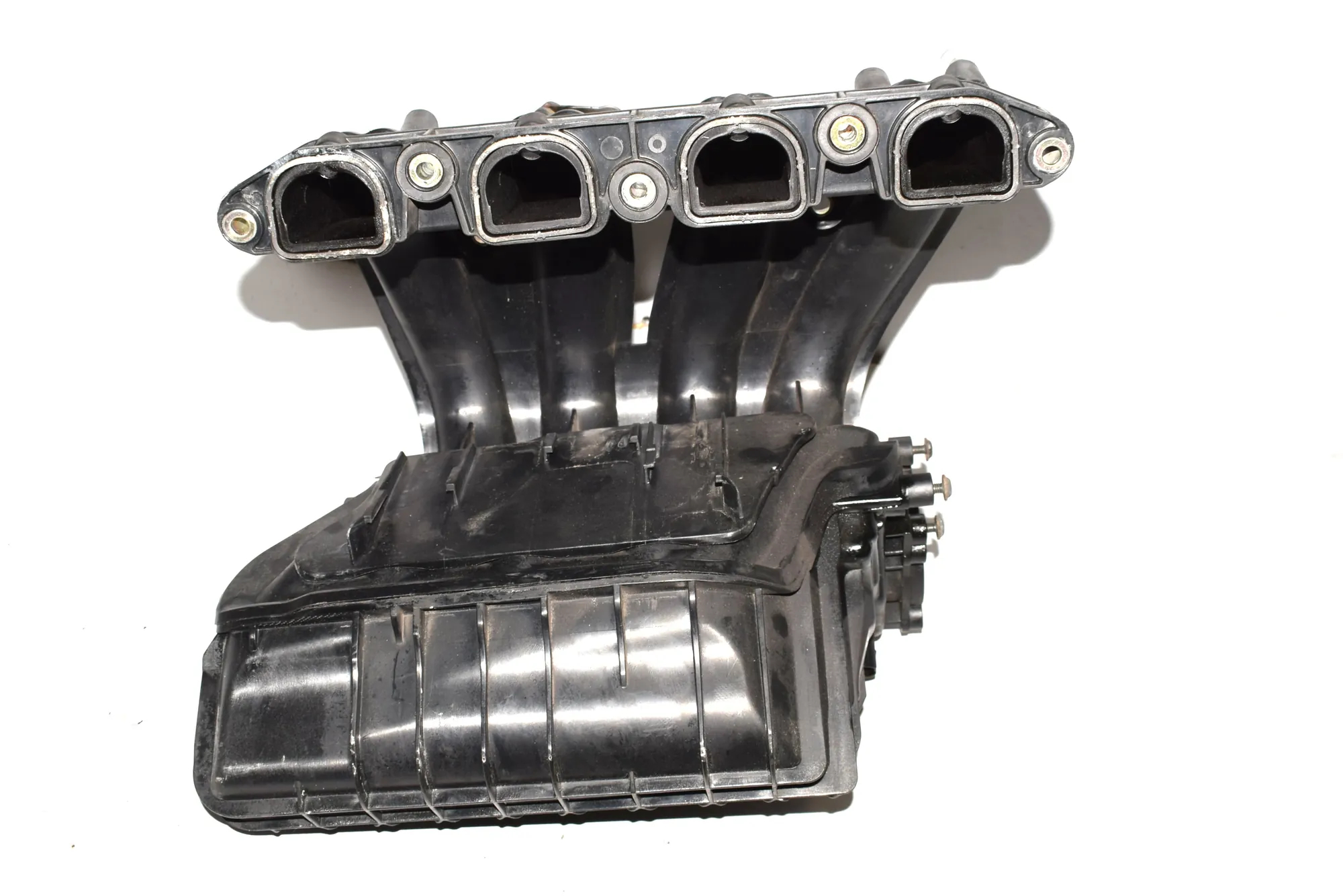 Intake Manifold – OEM 1437939 · BMW 3 (E46) 318 i 2001 – 7