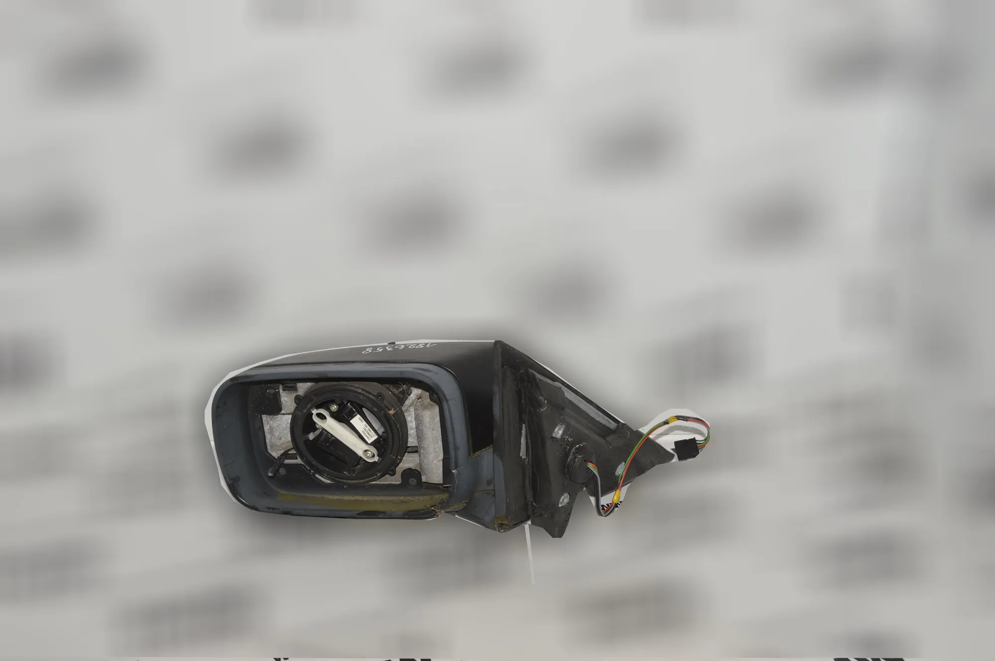 Left Side Wing Mirror · BMW 3 (E46) 318 i 2001