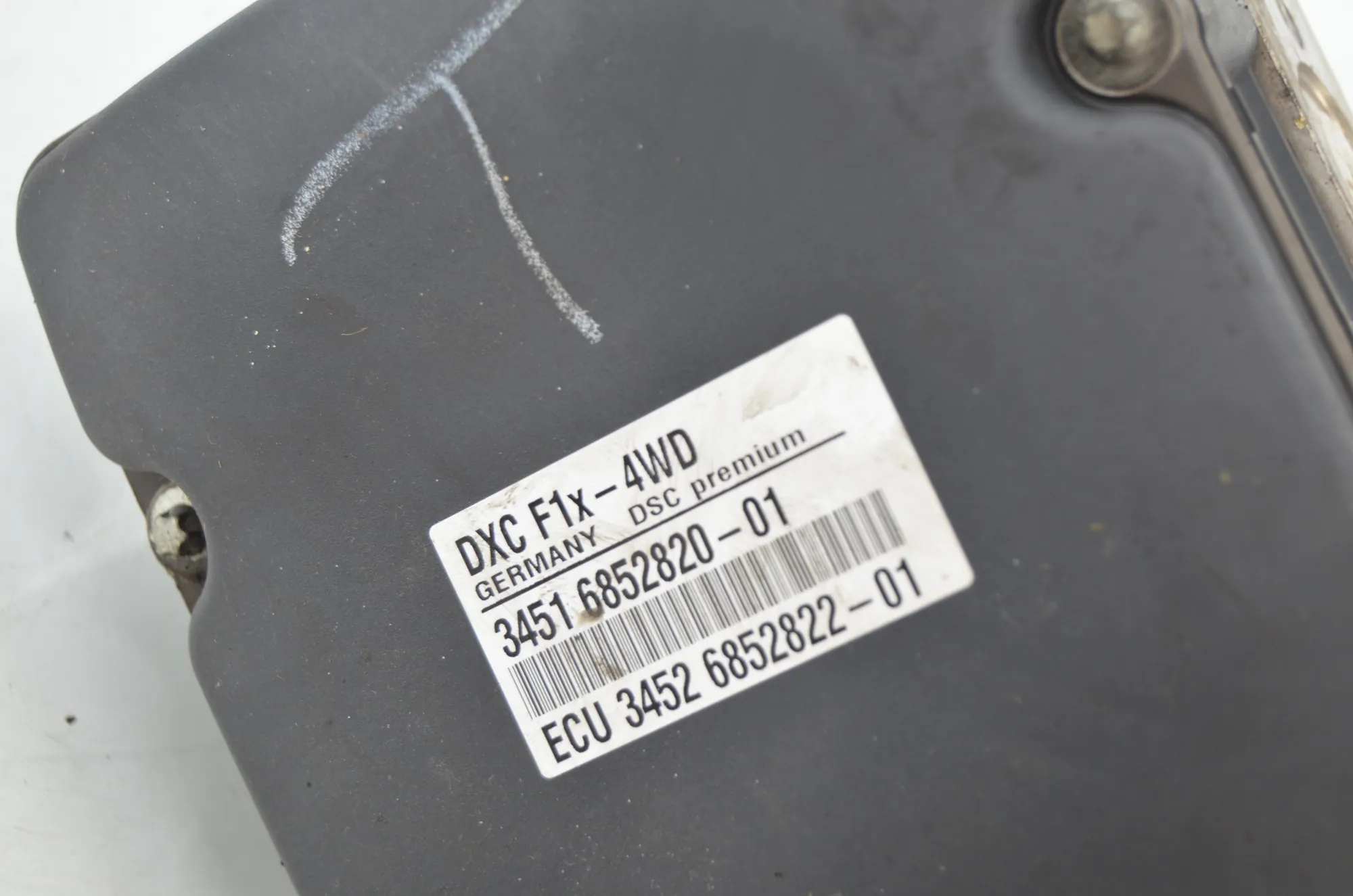 ABS Pump – OEM 6852822 · BMW 5 Touring (F11) 530 d xDrive 2012 – 4