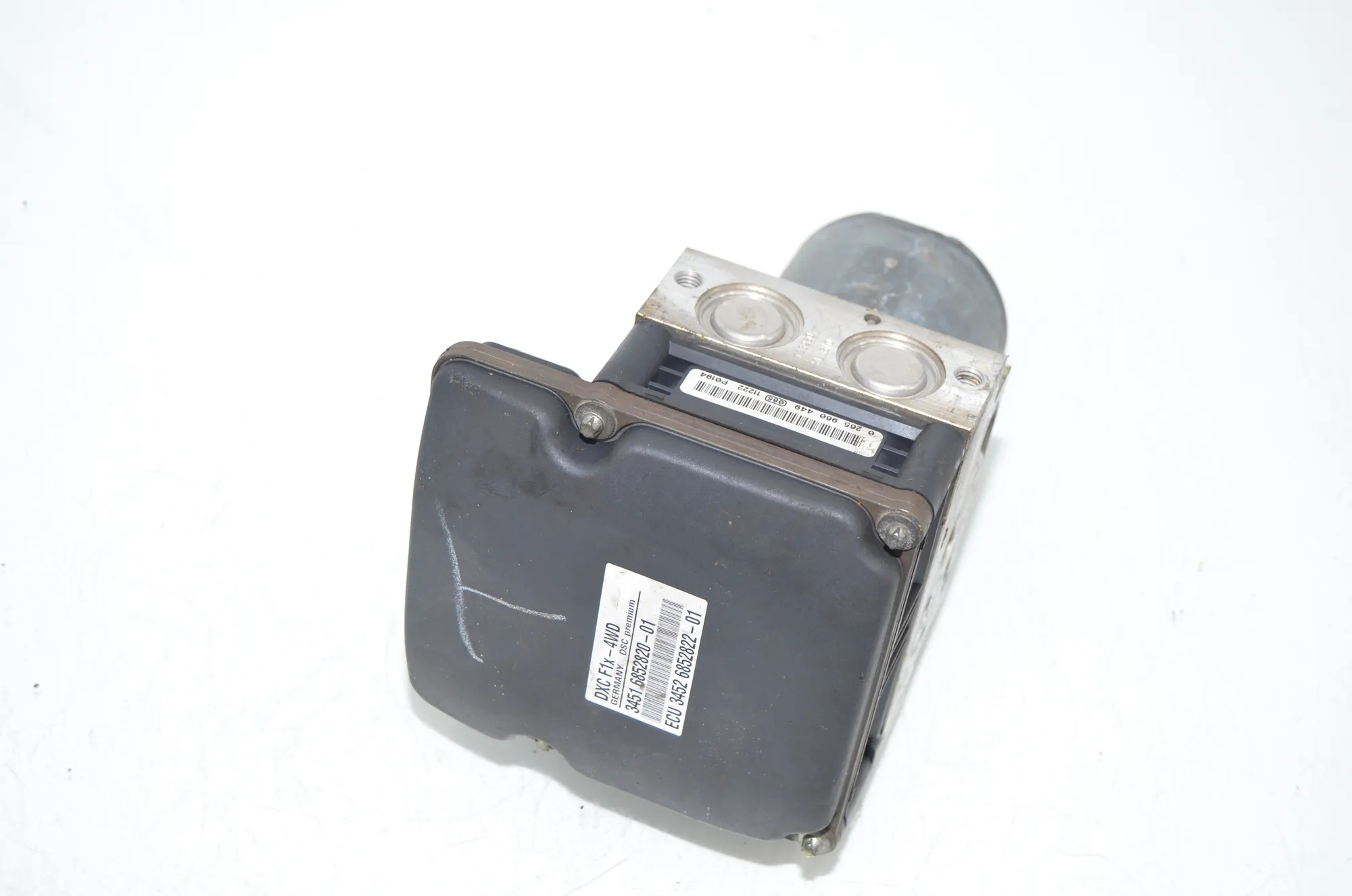 ABS Pump – OEM 6852822 · BMW 5 Touring (F11) 530 d xDrive 2012 – 3