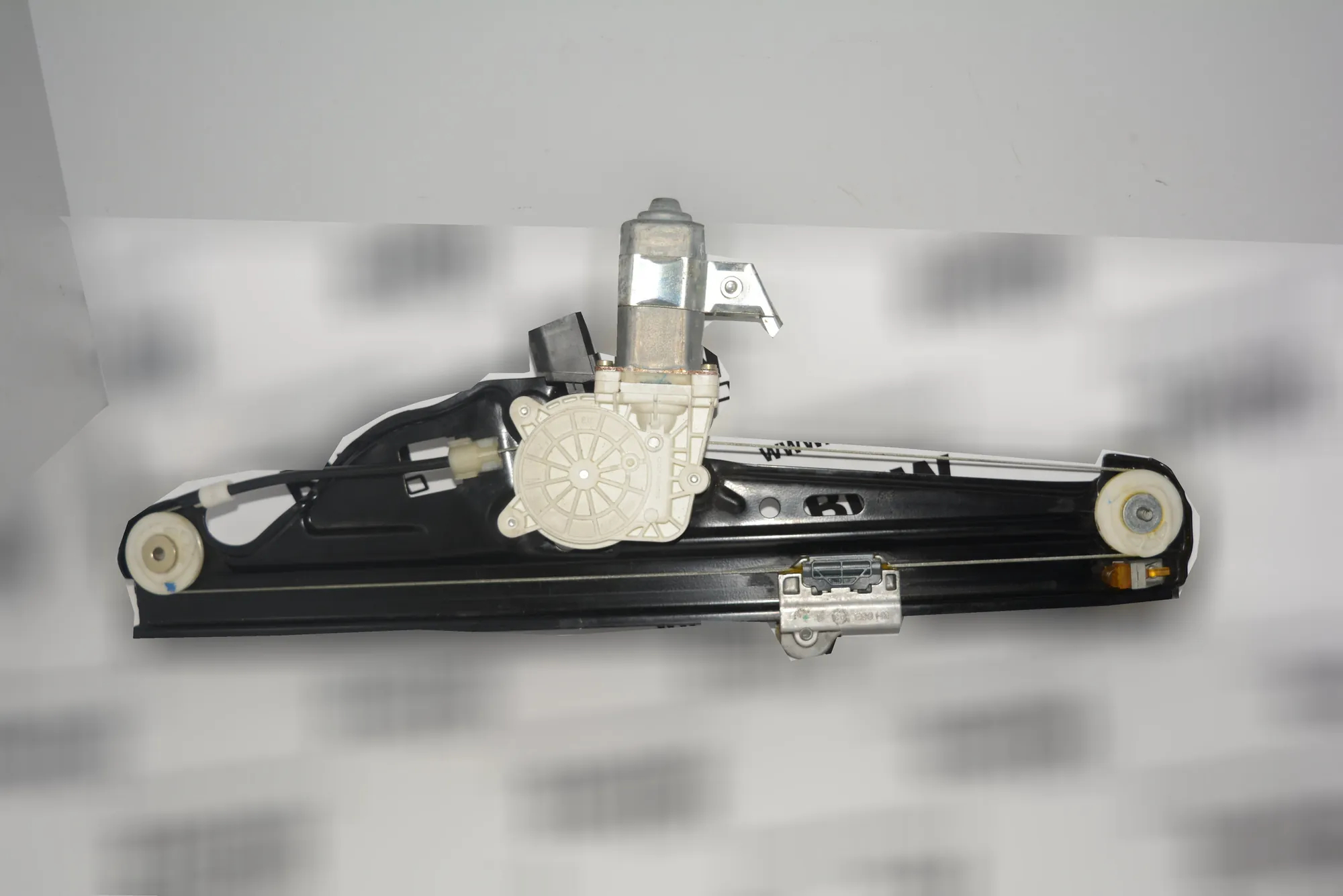 Rear Right Door Window Regulator – OEM 7034388 · BMW 5 (E60) 530 d 2003 – 2