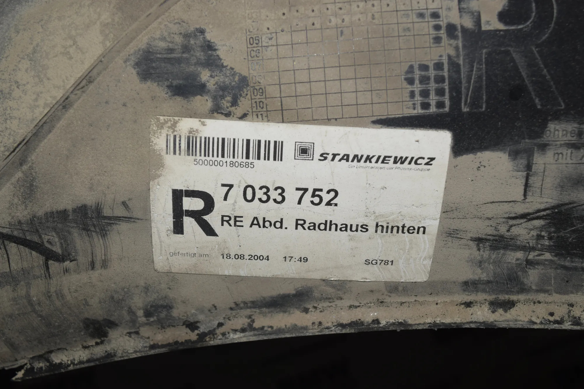 Rear Right Arch Liner – OEM 7033752 · BMW 5 (E60) 530 d 2003