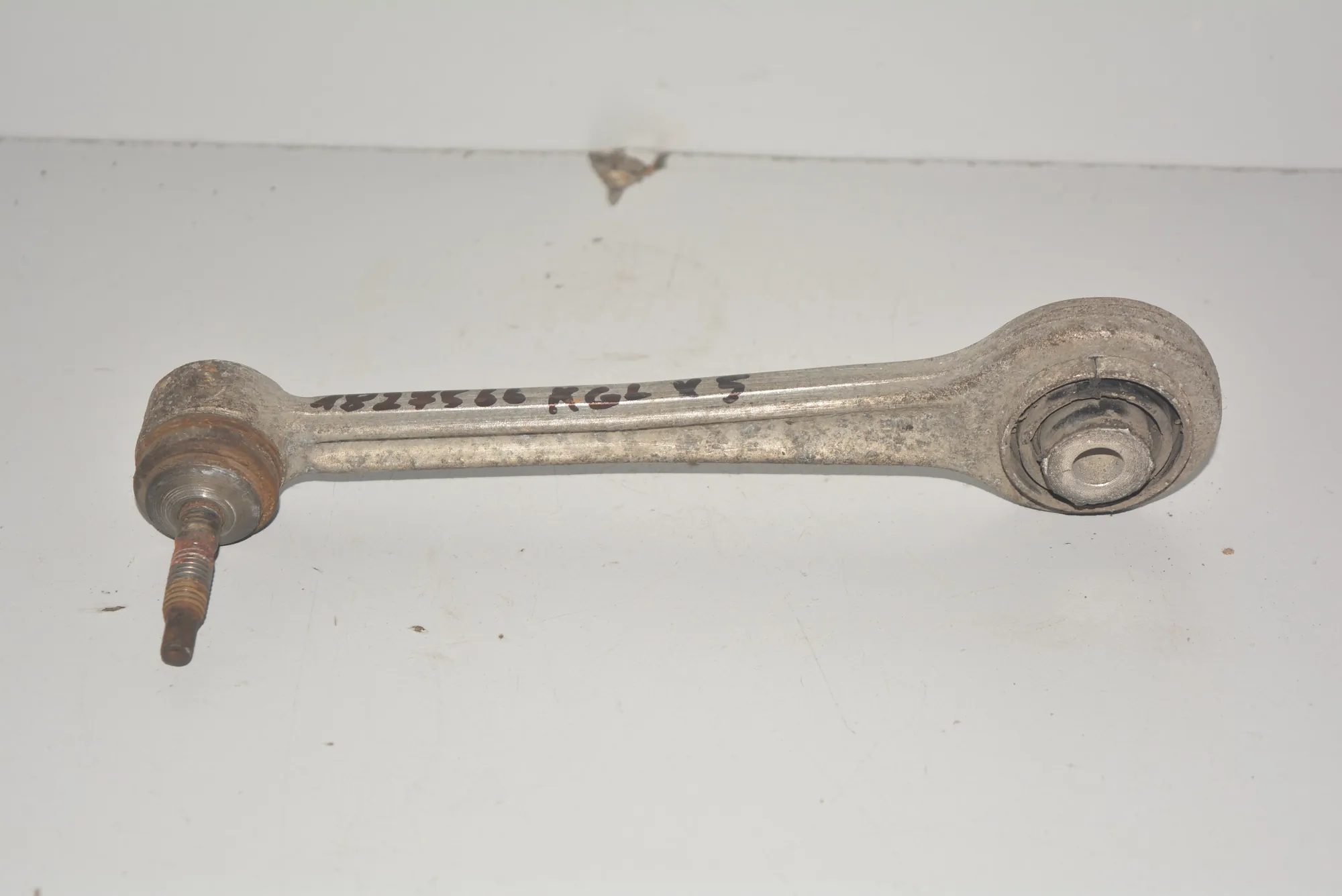 Rear Left Control Arm · BMW X5 (E53) 4.4 i 2002