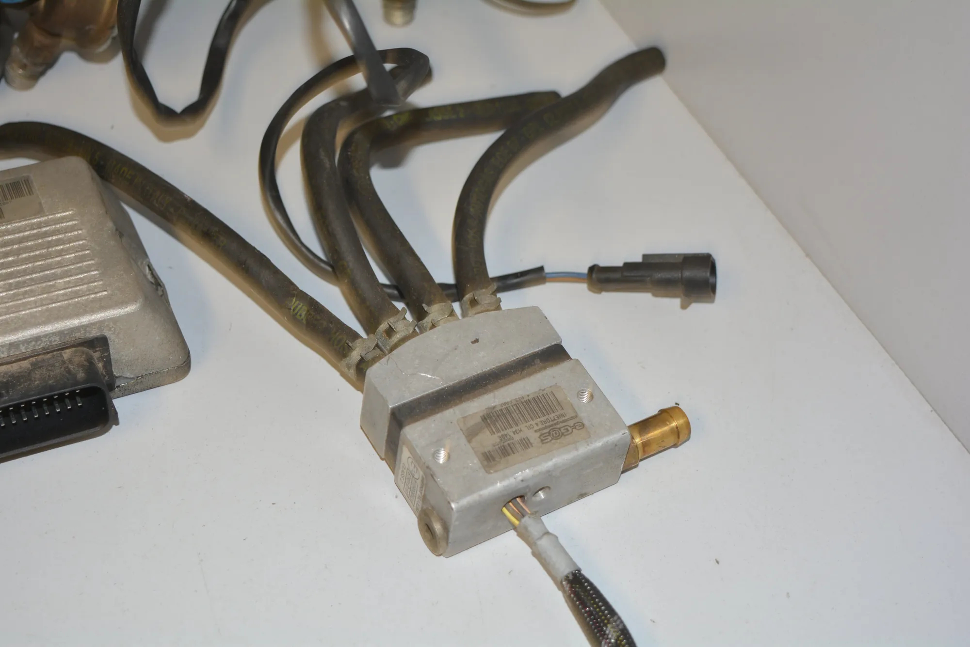 Other Engine Compartment Parts · BMW X5 (E53) 4.4 i 2002