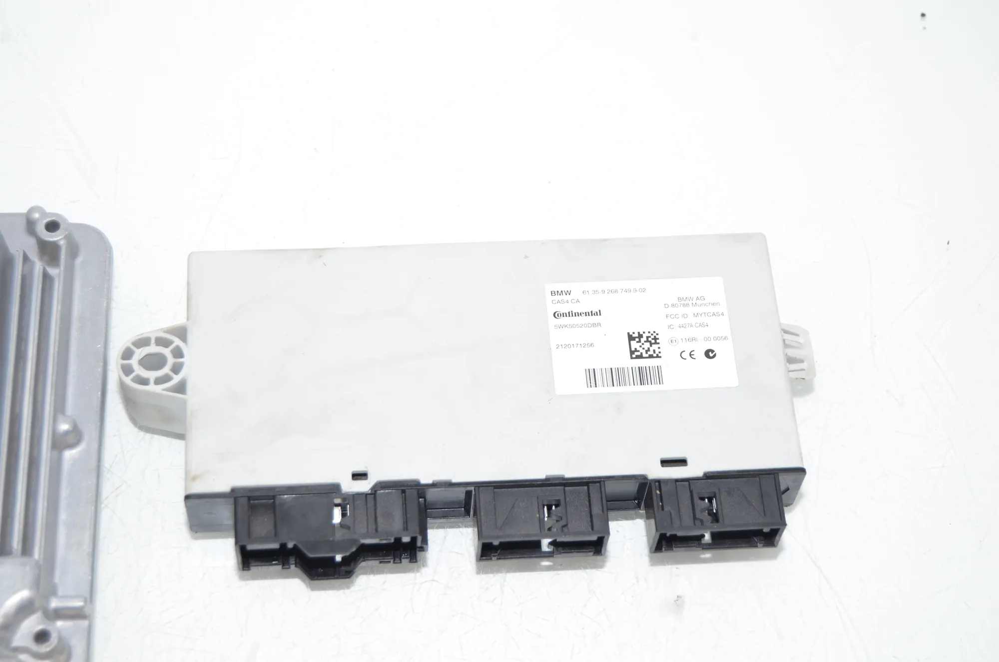 Engine Ignition ECU Set – OEM 8518479 · BMW 5 Touring (F11) 530 d xDrive 2012 – 3