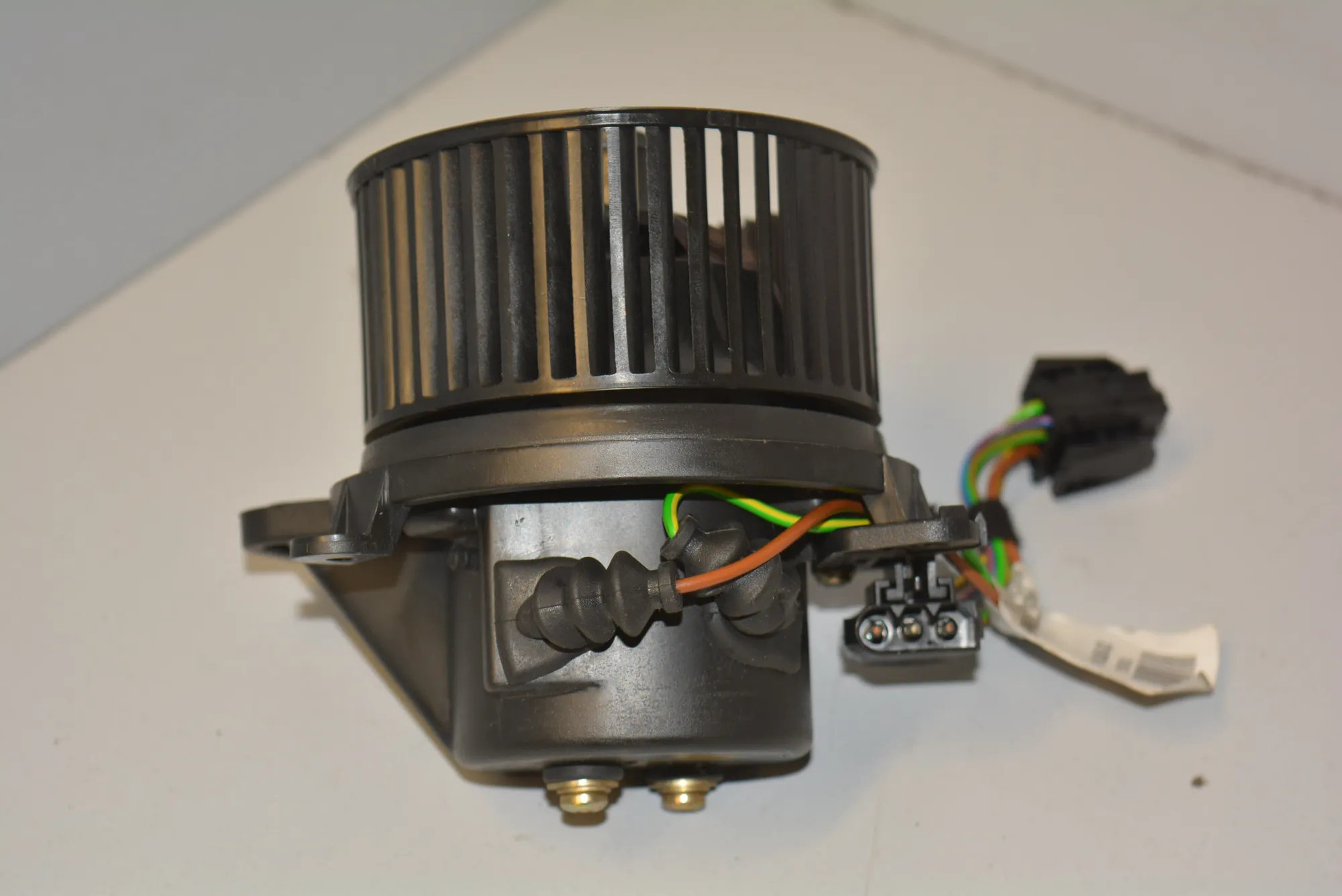 Interior Heater – OEM 06929 · BMW X5 (E53) 4.4 i 2002 – 7