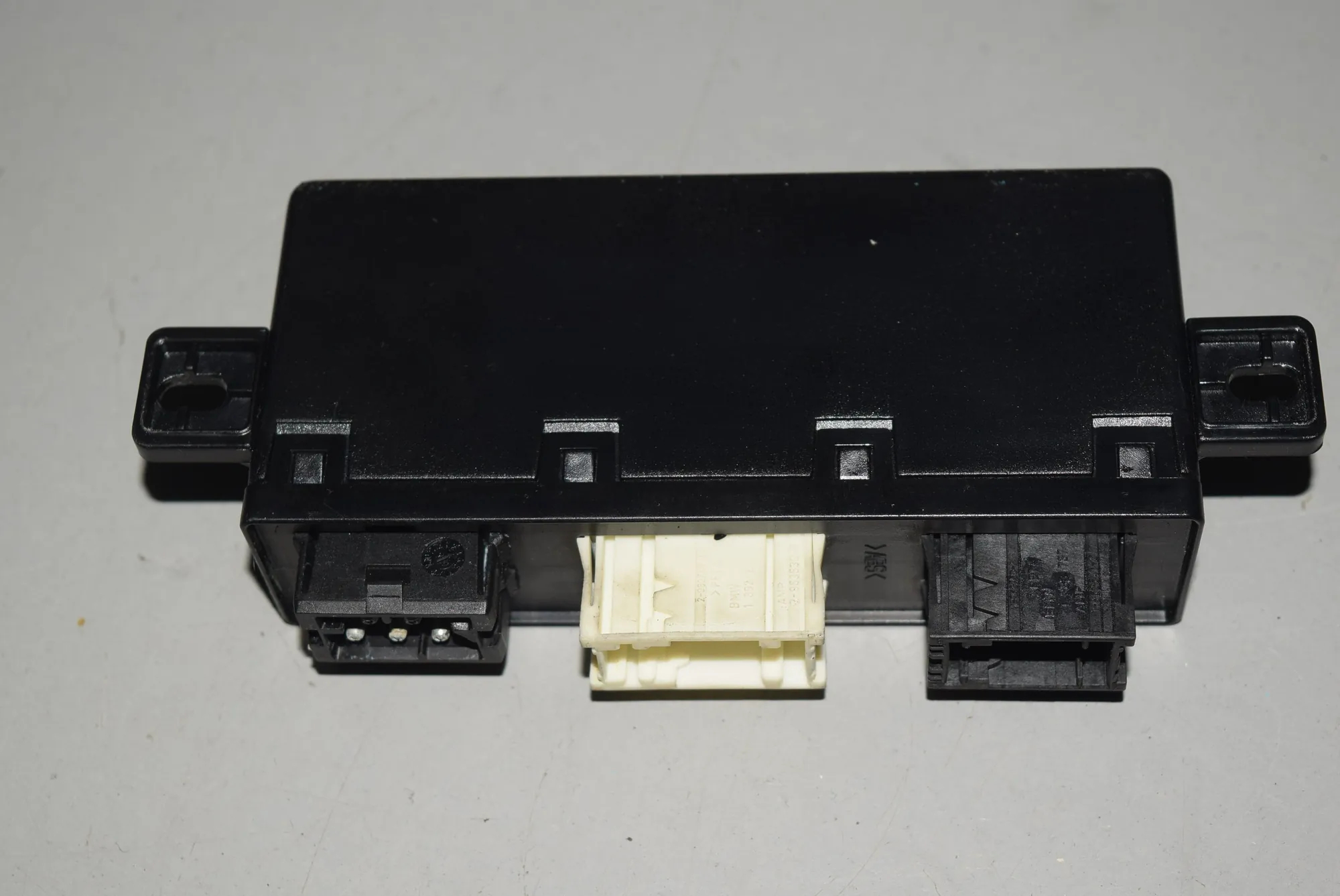 Other Control Units – OEM 6904255 · BMW 5 Touring (E39) BMW 5 Touring (E39) 530 d 1999 – 3