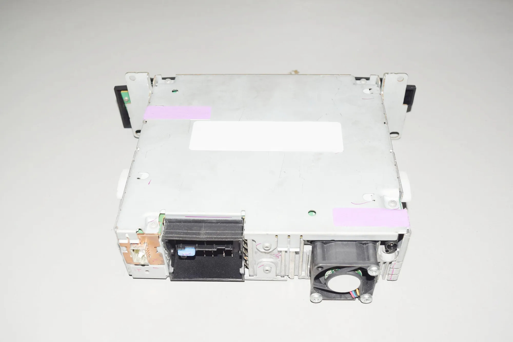 Music Radio CD Player Head Unit – OEM 9192680 · BMW 5 Touring (E61) BMW 5 Touring (E61) 520 i 2008 – 3