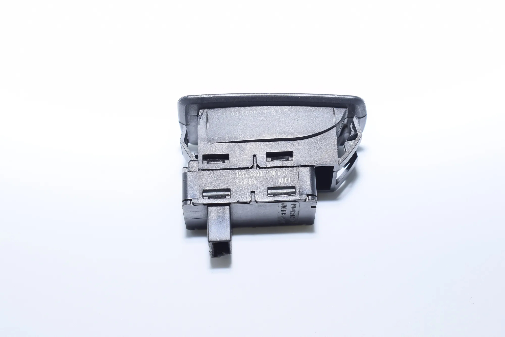 Rear Right Door Window Switch – OEM 6935534 · BMW 3 (E90) 318 i 2006 – 3