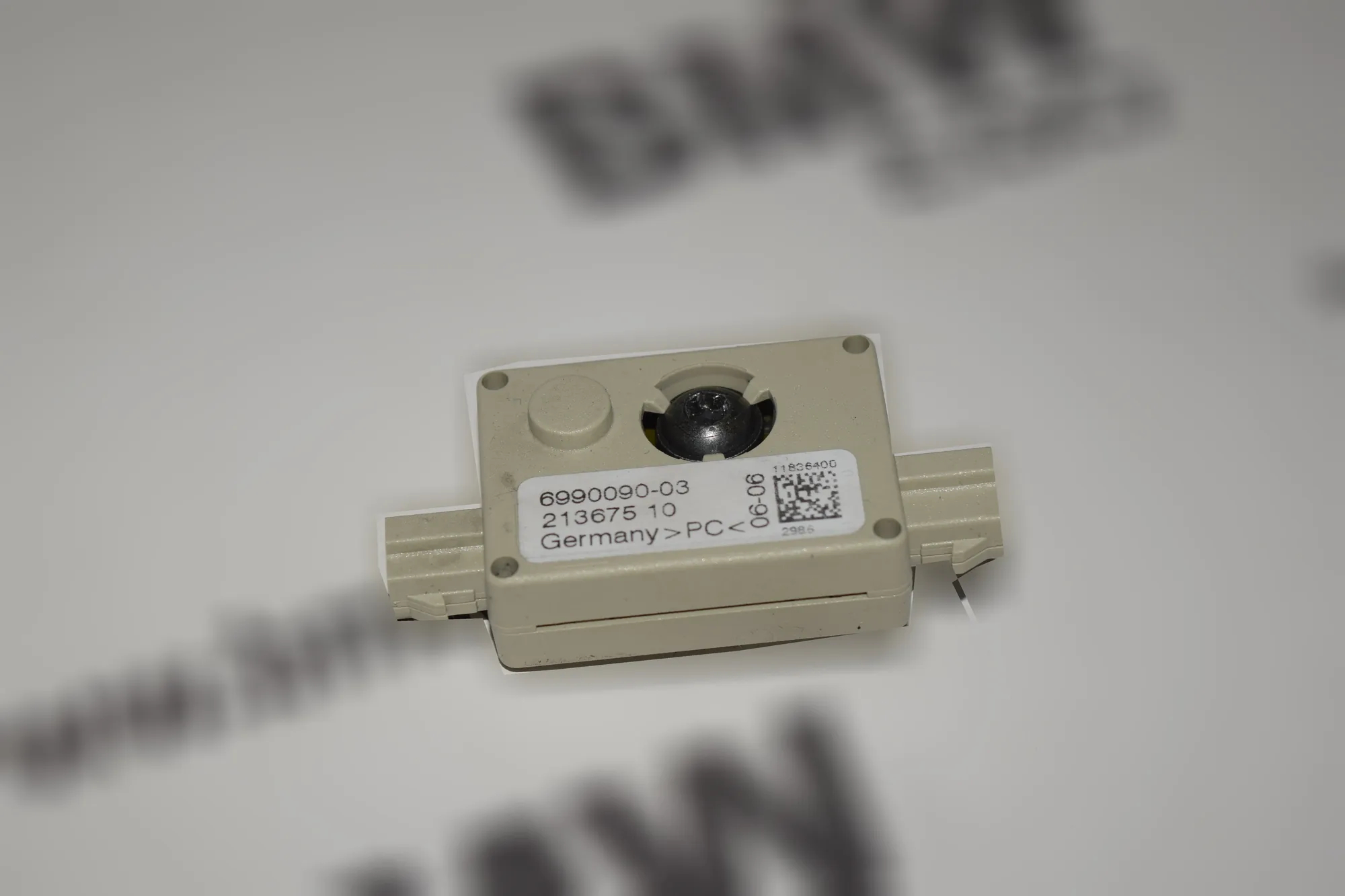 Antenna Amplifier – OEM 6990090 · BMW 3 (E90) 318 i 2006