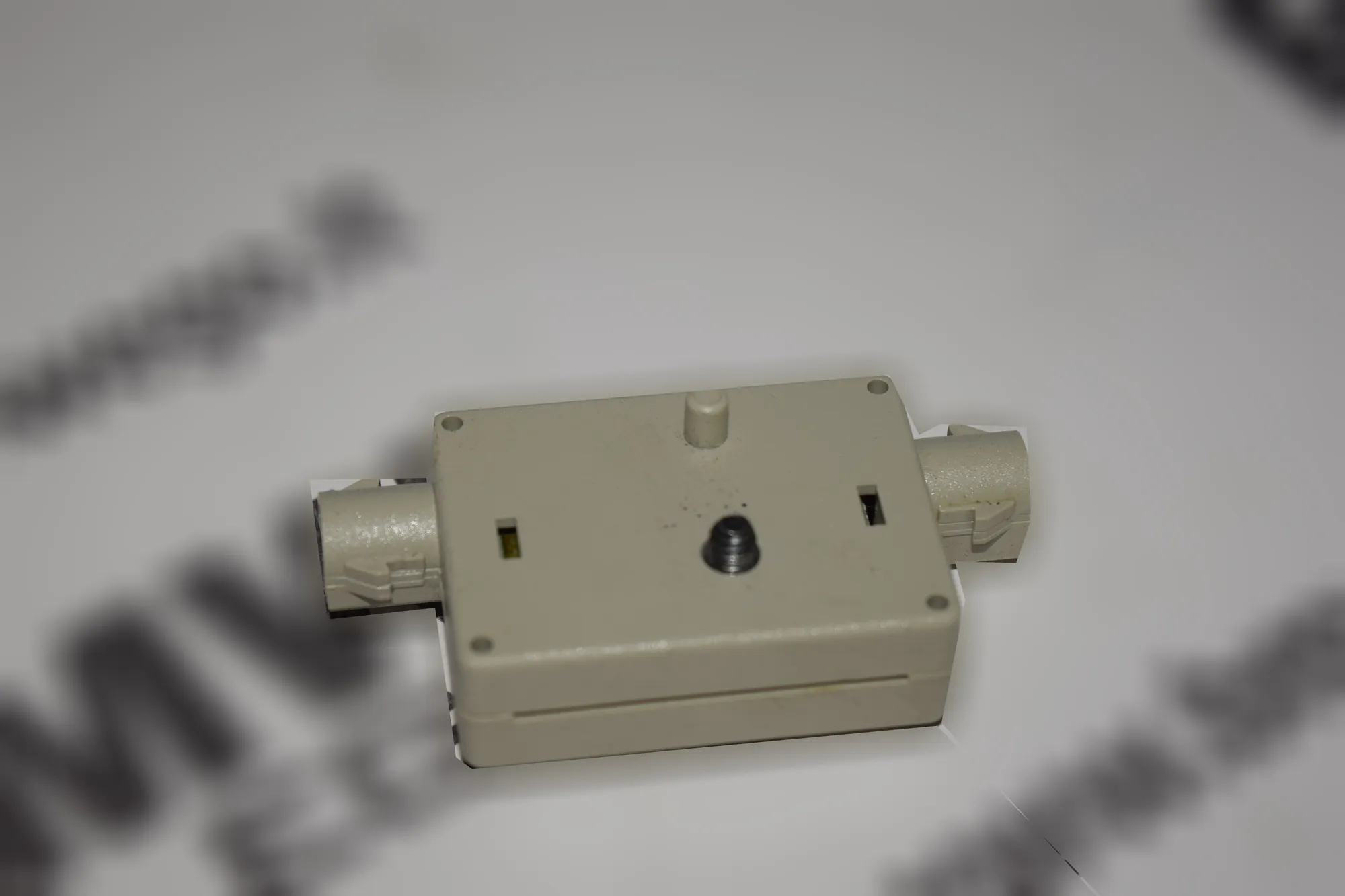 Antenna Amplifier – OEM 6990090 · BMW 3 (E90) 318 i 2006 – 2