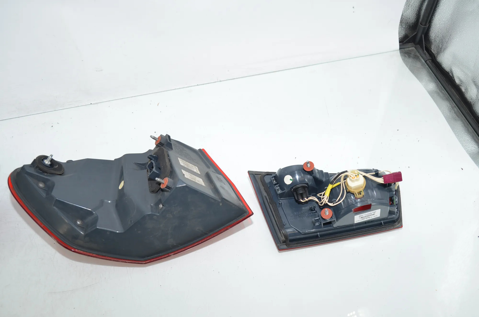 Rear Tail Light Set – OEM 7203227 · BMW 5 Touring (F11) 530 d xDrive 2012 – 8