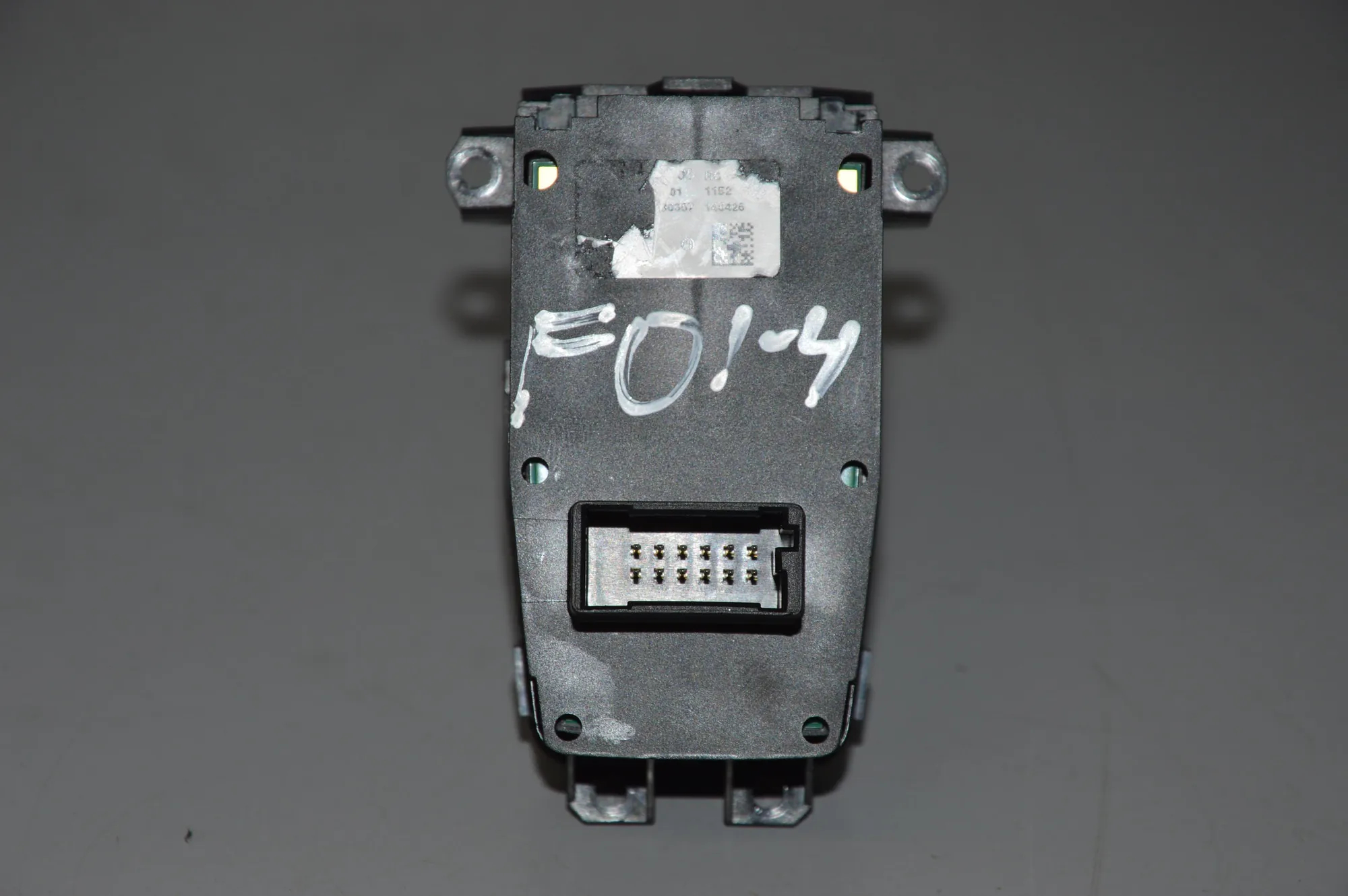 Handbrake Button · BMW 7 (F01, F02) BMW 7 (F01, F02) 730 d 2011 – 5