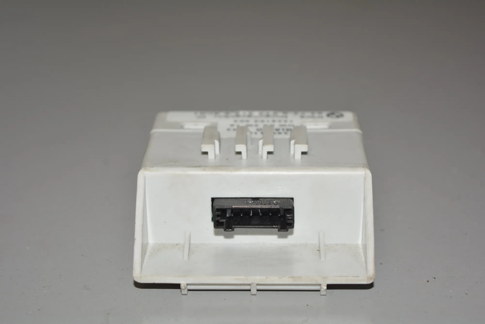 Other Control Units – OEM 6923215 · BMW 5 Touring (E39) 530 i 2002 – 2