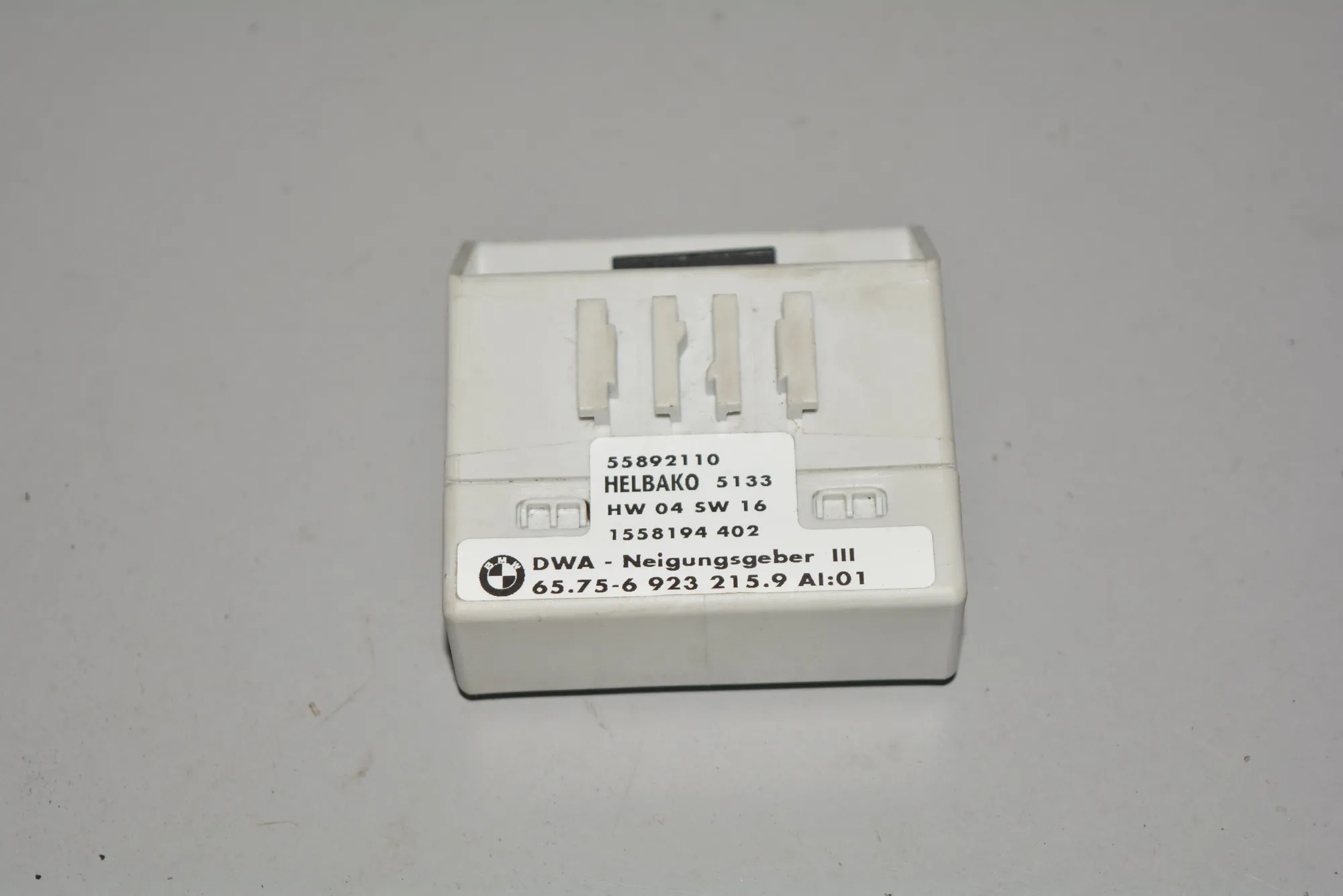 Other Control Units – OEM 6923215 · BMW 5 Touring (E39) 530 i 2002