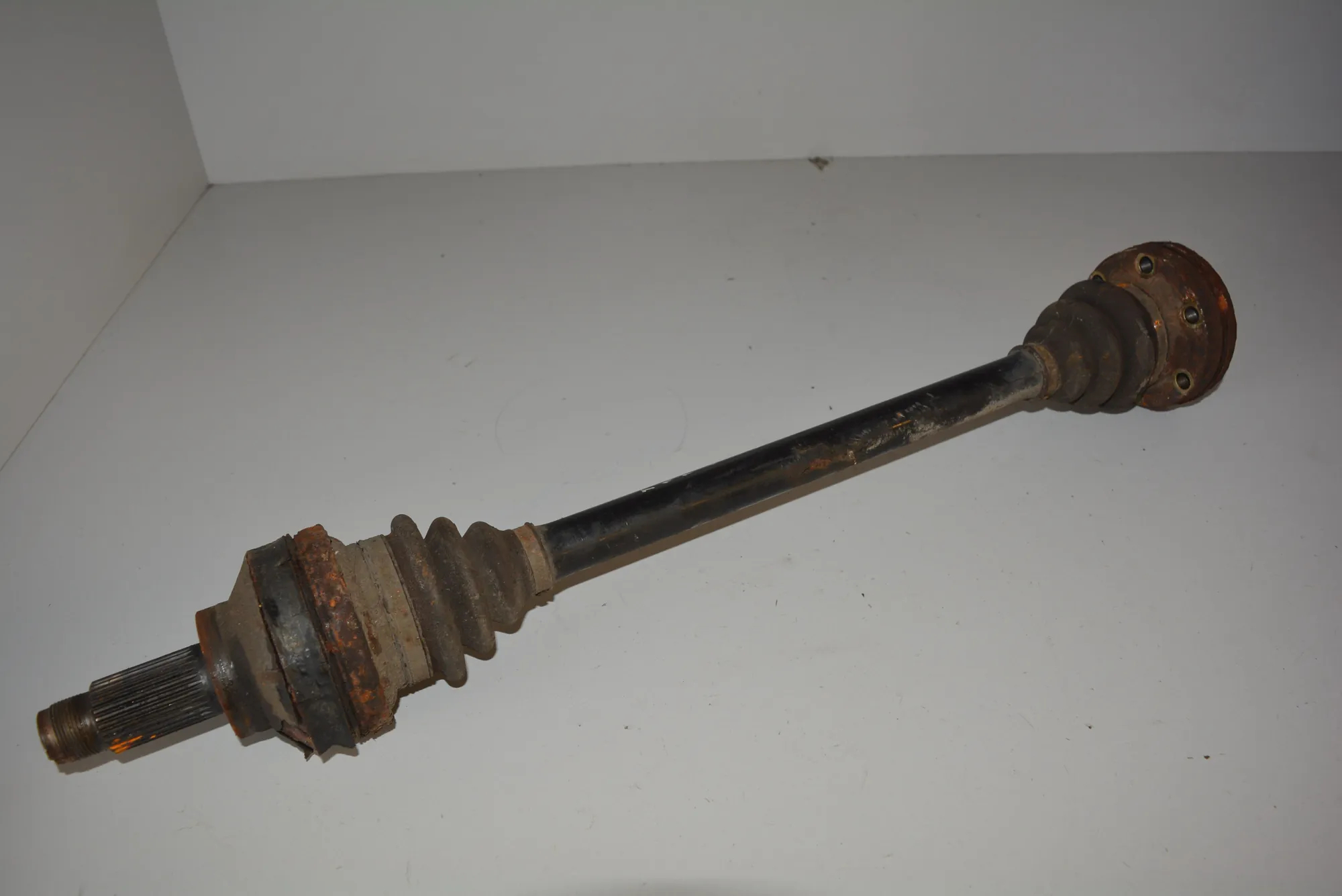Rear Right Driveshaft – OEM 7502941 · BMW 7 (E38) 728 i, iL 2000 – 3