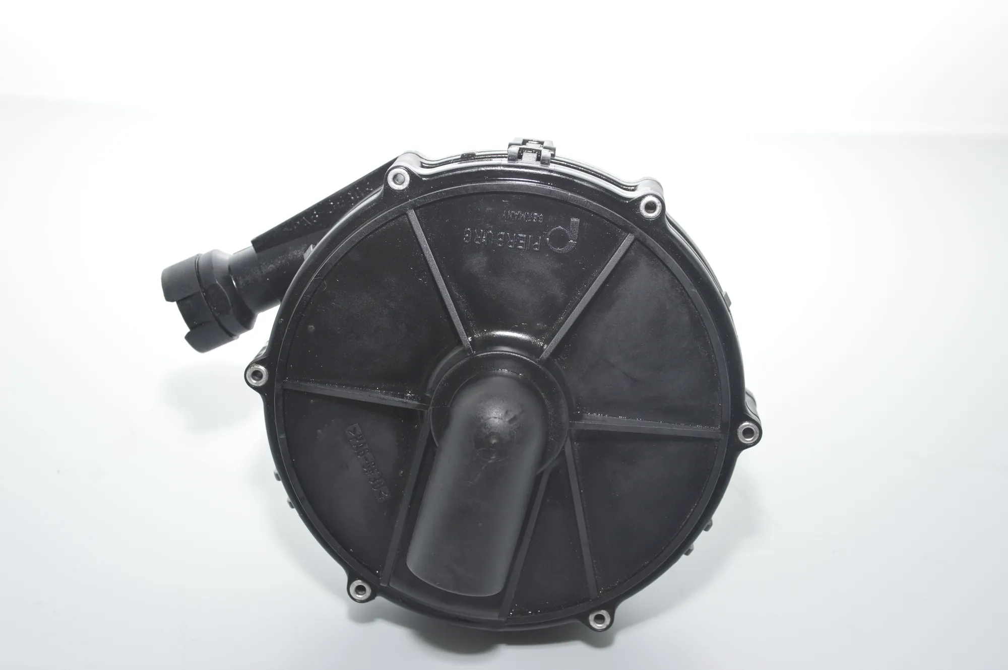 Other Engine Compartment Parts – OEM 1707589 · BMW X5 (E53) 4.6 is 2002 – 2