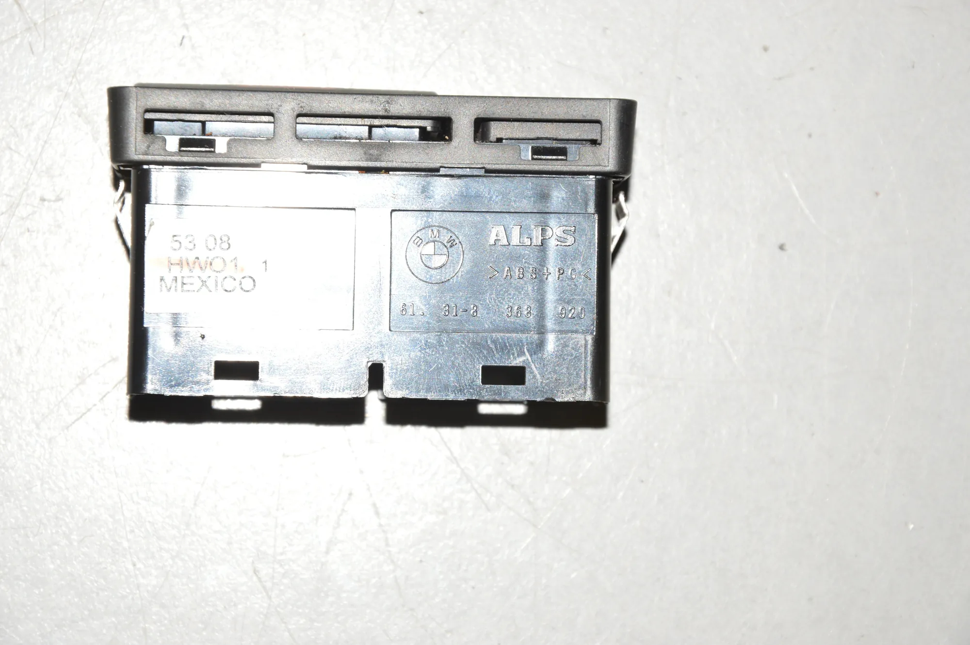 Other Control Units – OEM 8368920 · BMW X5 (E53) 4.6 is 2002 – 3