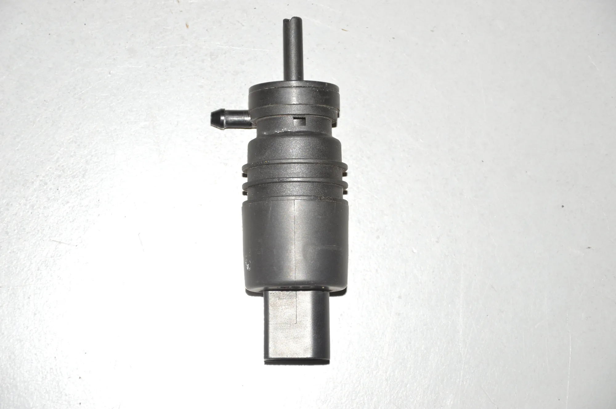 Washer Tank Motor · BMW X5 (E53) 4.6 is 2002