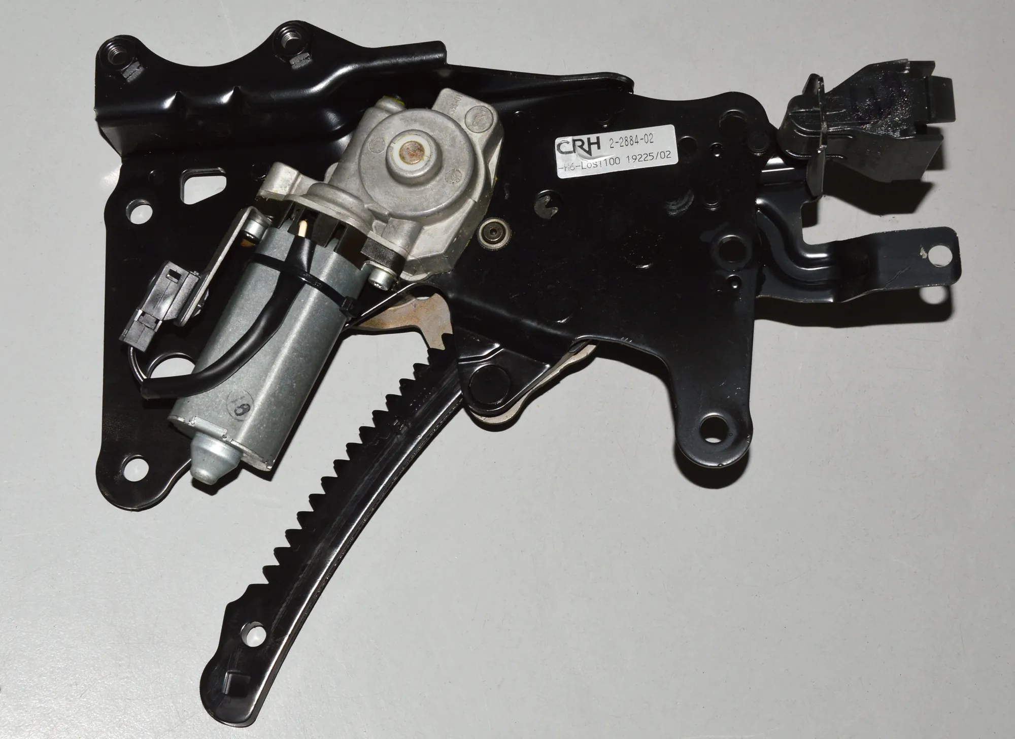 Front Right Seat Control Motor – OEM 8258746 · BMW X5 (E53) 4.6 is 2002 – 2