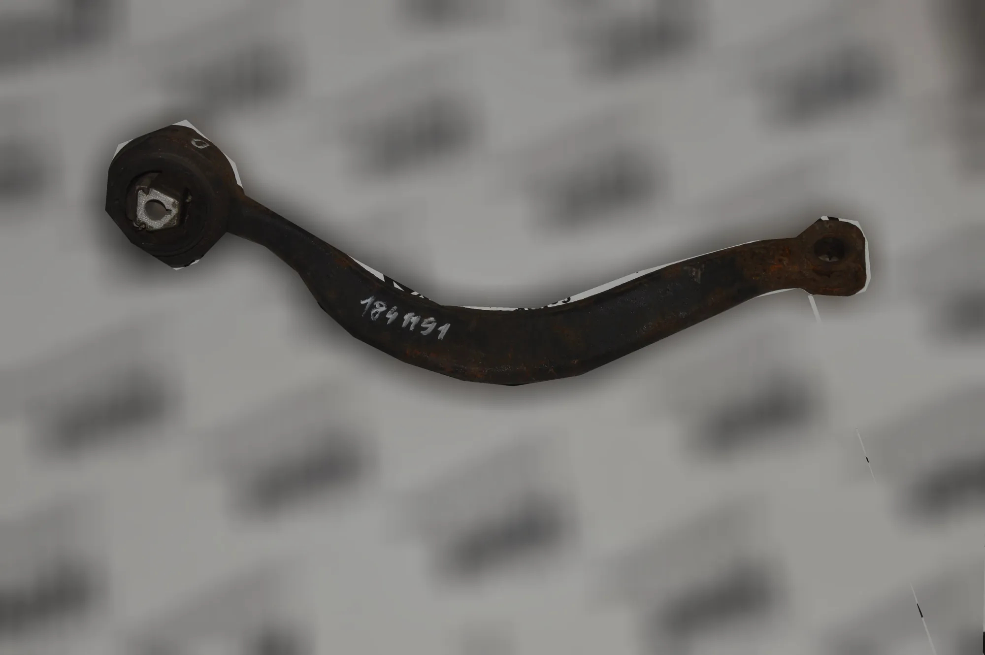 Front Right Curved Control Arm · BMW X5 (E53) 4.6 is 2002